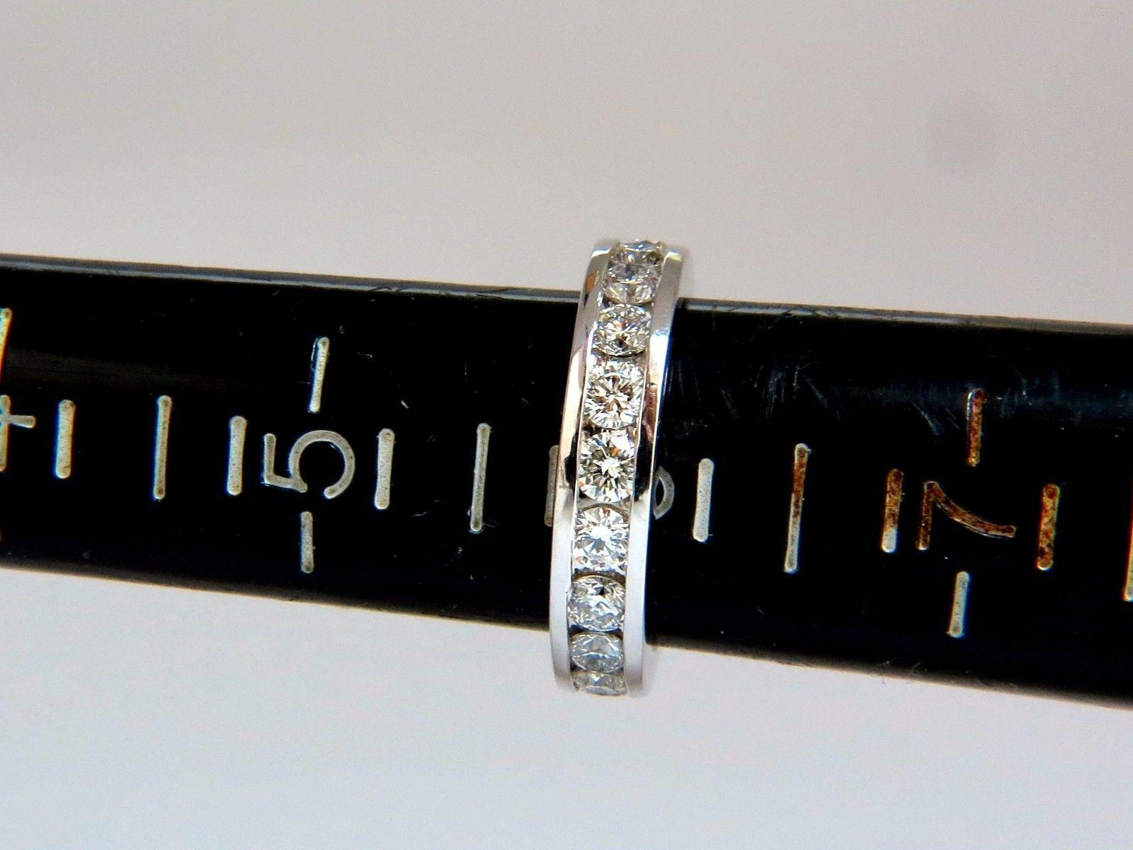 2.15 Carat Natural Round Diamonds Eternity Band Ring G/VS Channel In New Condition In New York, NY