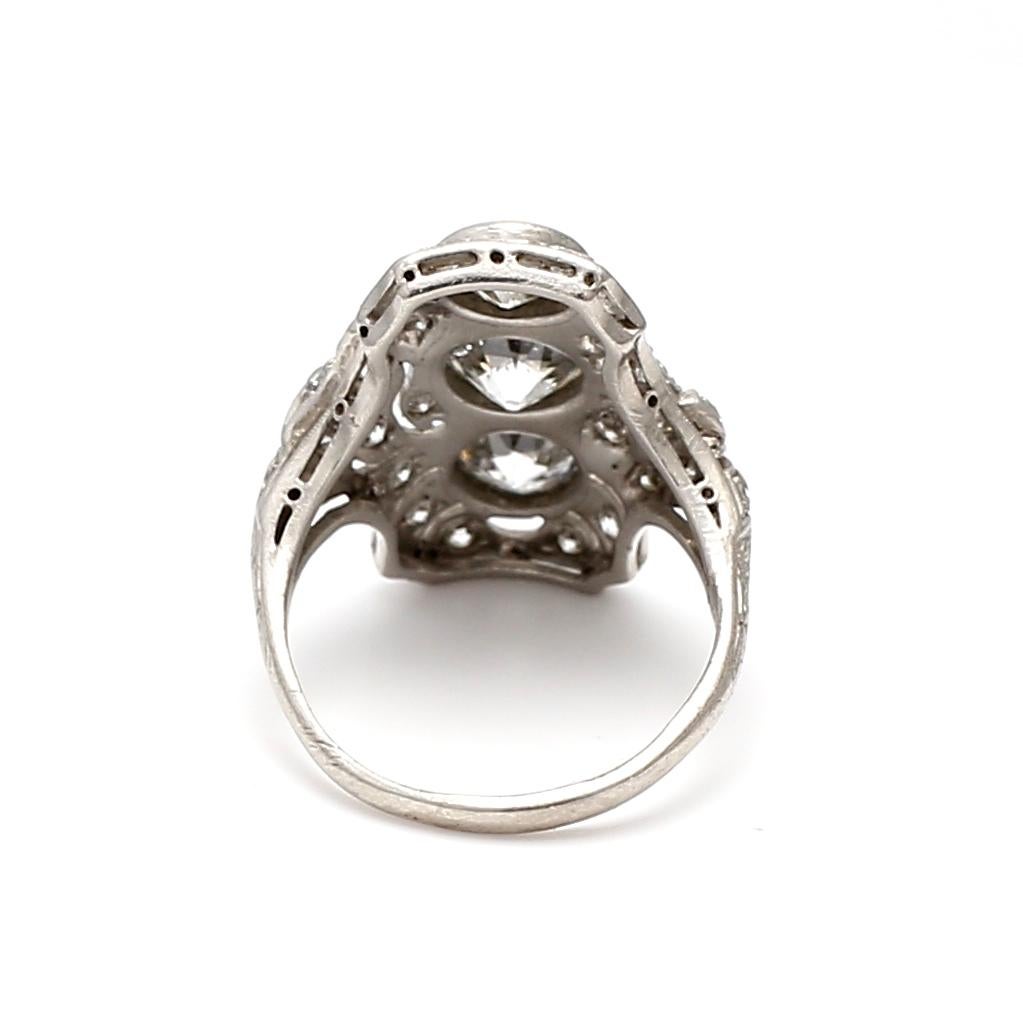 2.15 Carat Old European Cut F SI1 Diamond Platinum Art Deco Ring For Sale 2