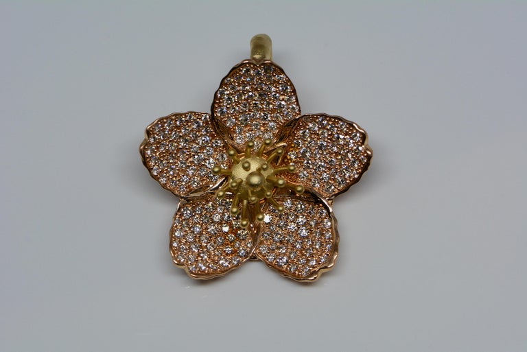 2.15 Carat Pavé Set Diamond Bespoke Cherry Blossom Pendant 18 Karat Gold For Sale at 1stdibs