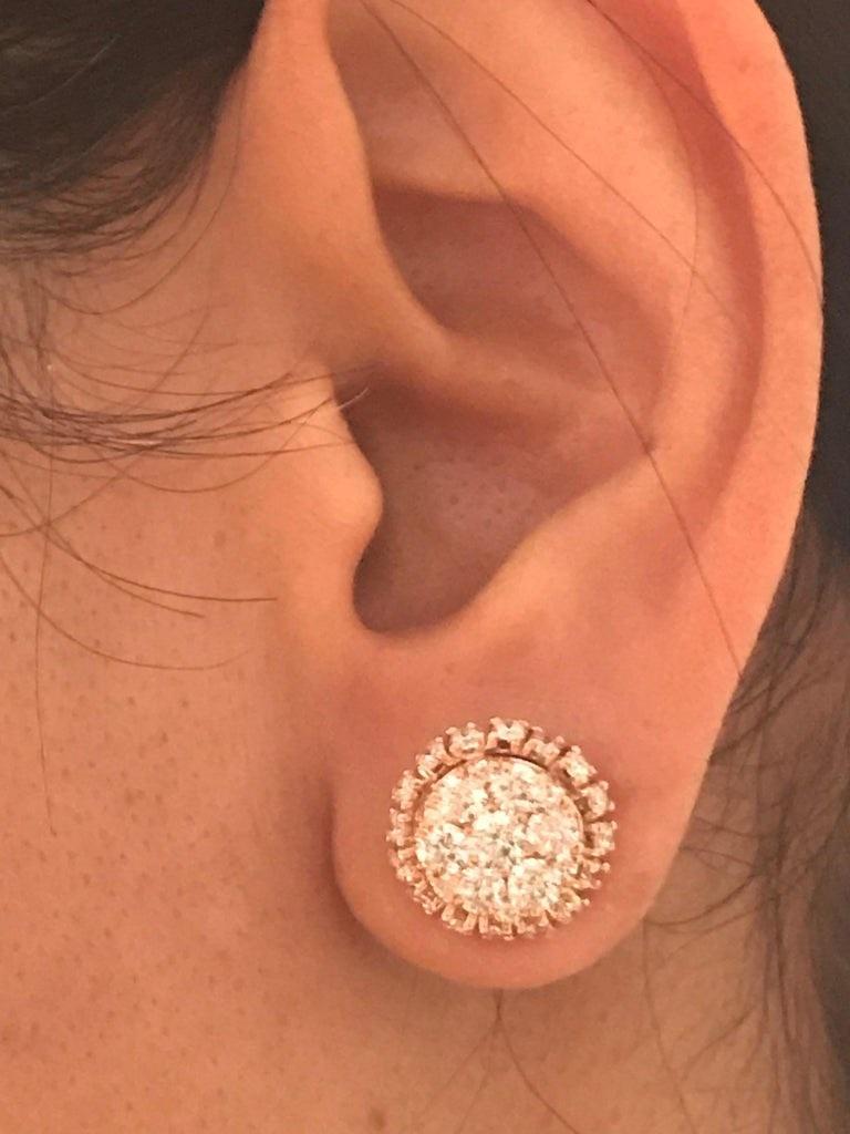 2,15 Karat Rundschliff-Diamant 14 Karat Rose Gold Cluster-Ohrstecker Damen im Angebot