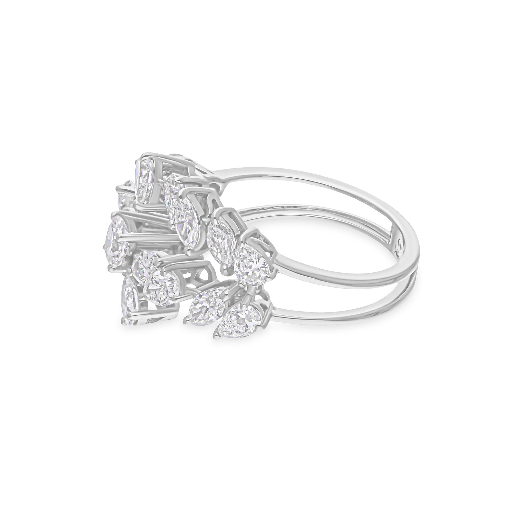 Modern 2.15 Carat SI/H Pear Marquise Oval Diamond Ring 14 Karat White Gold Fine Jewelry For Sale