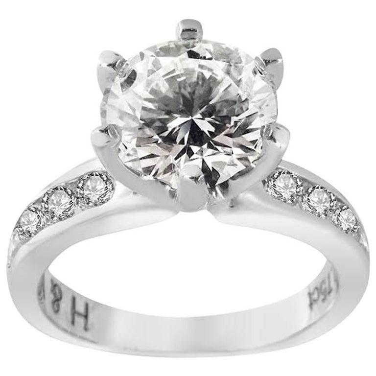 Round Cut 2.15 Carat Solitaire Diamond Engagement Ring For Sale