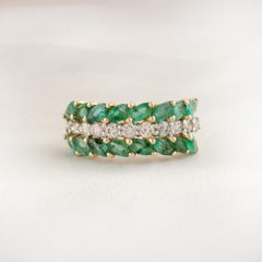 2.15 Carat Zambian Emerald 0.83 Carat SI/H Diamond Ring 14 Karat Yellow Gold