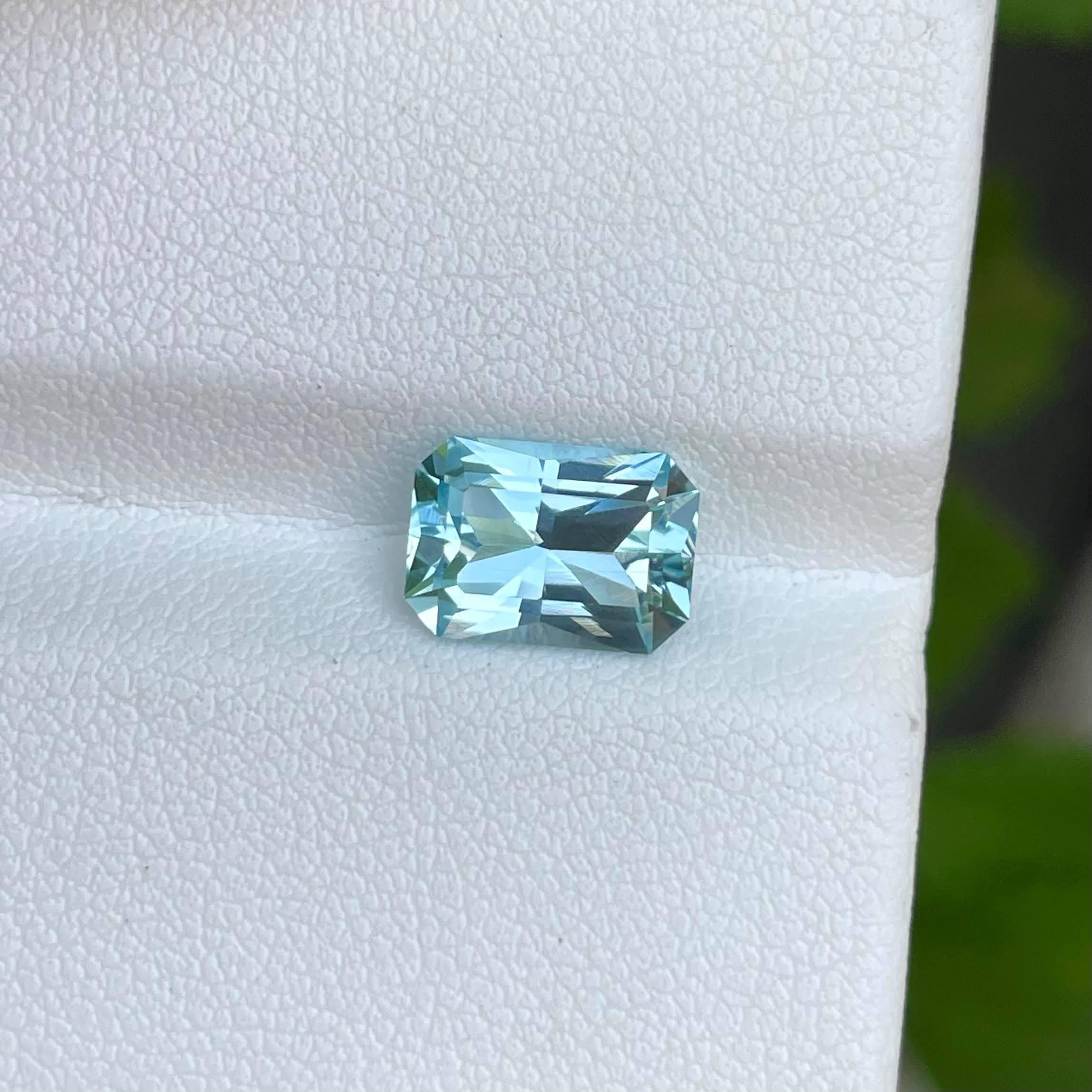 Octagon Cut 2.15 carats Aquamarine Stone Custom Precision Cut Natural Nigerian Gemstone For Sale