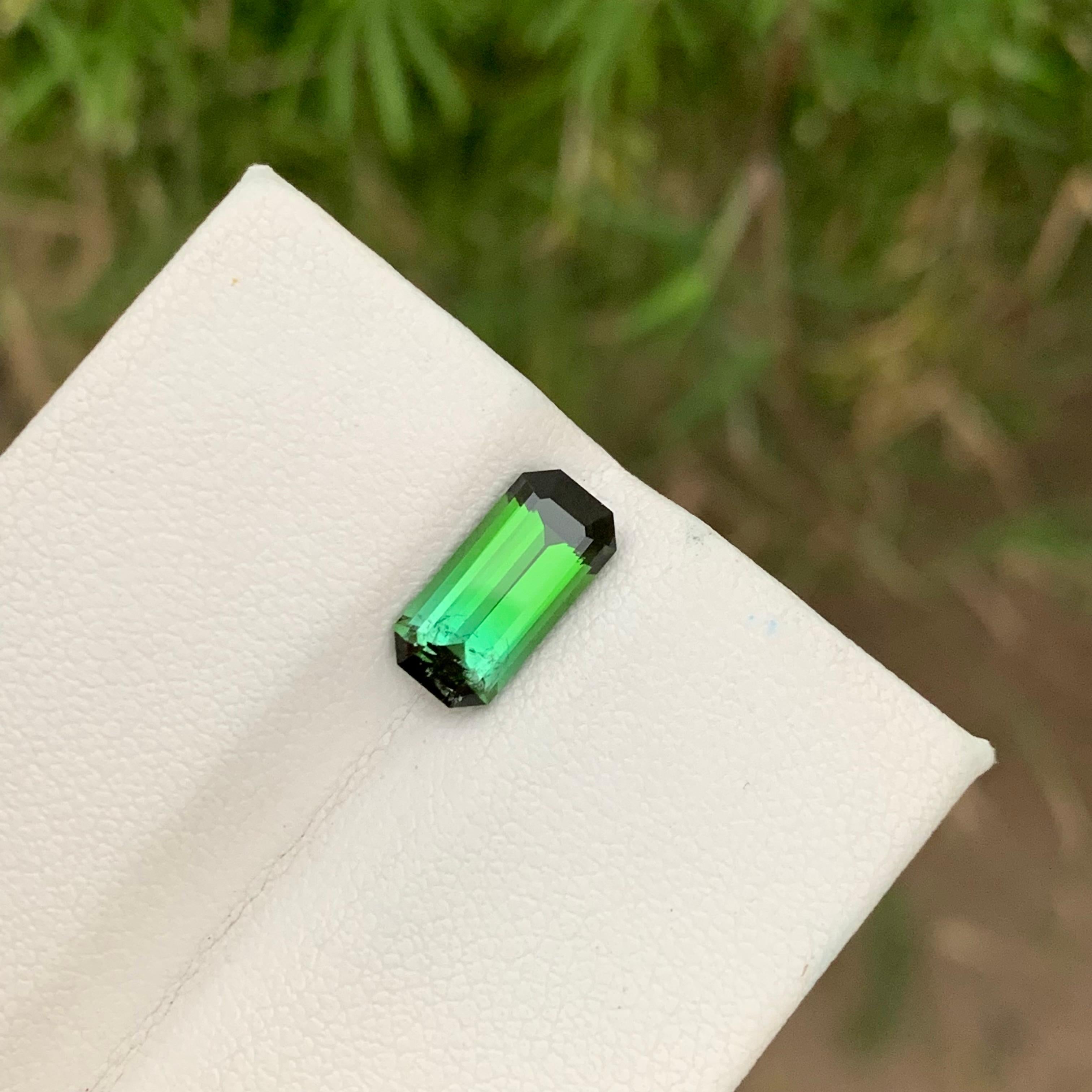 2.15 Carats Natural Loose Bicolour Tourmaline Emerald Shape Ring Gemstone For Sale 8