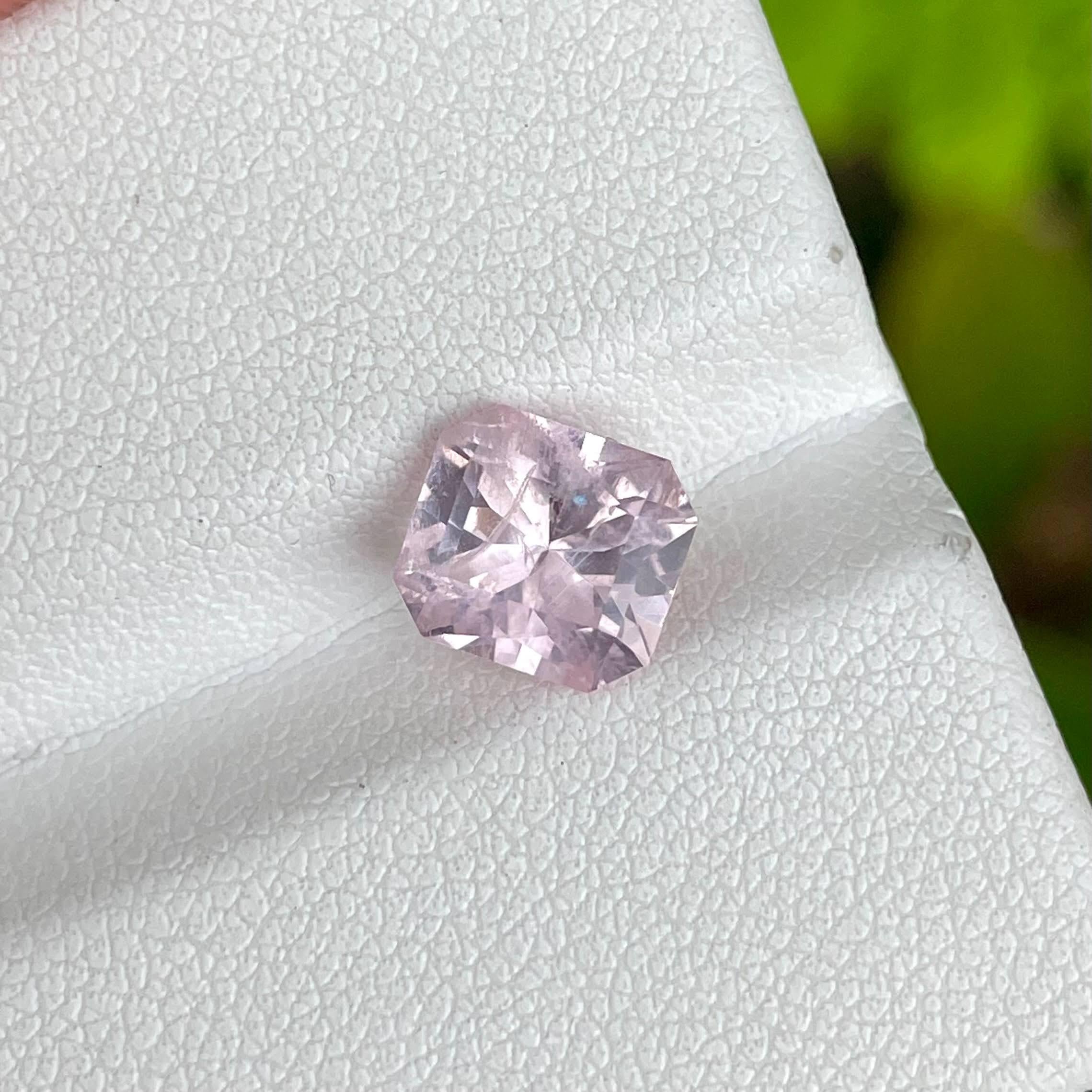 2,15 Quilates Piedra Morganita Rosa Corte Tijera Piedra Preciosa Natural Nigeriana Moderno en venta