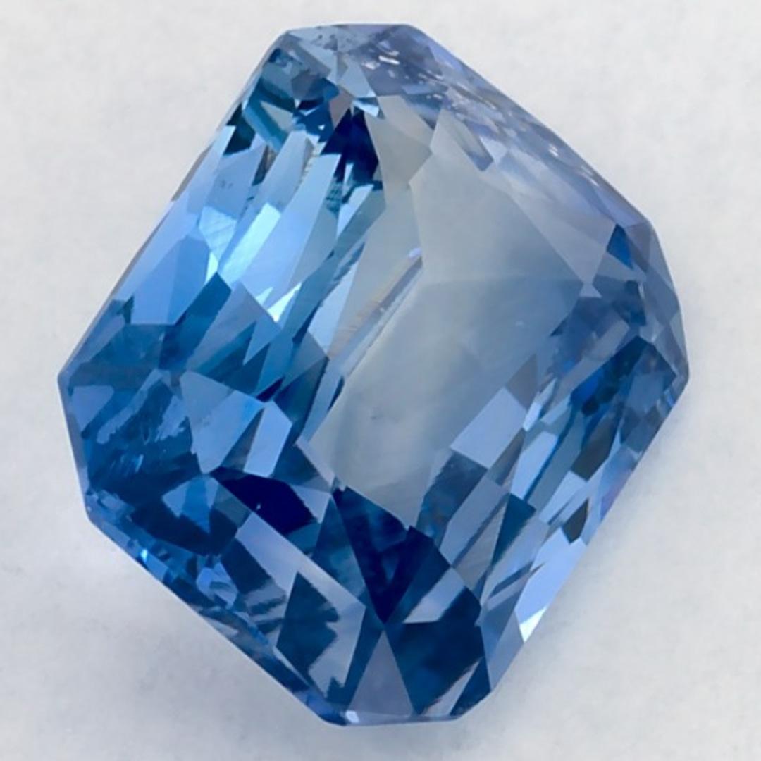2.15 Karat Blauer Saphir Oktagon Loser Edelstein im Angebot 1