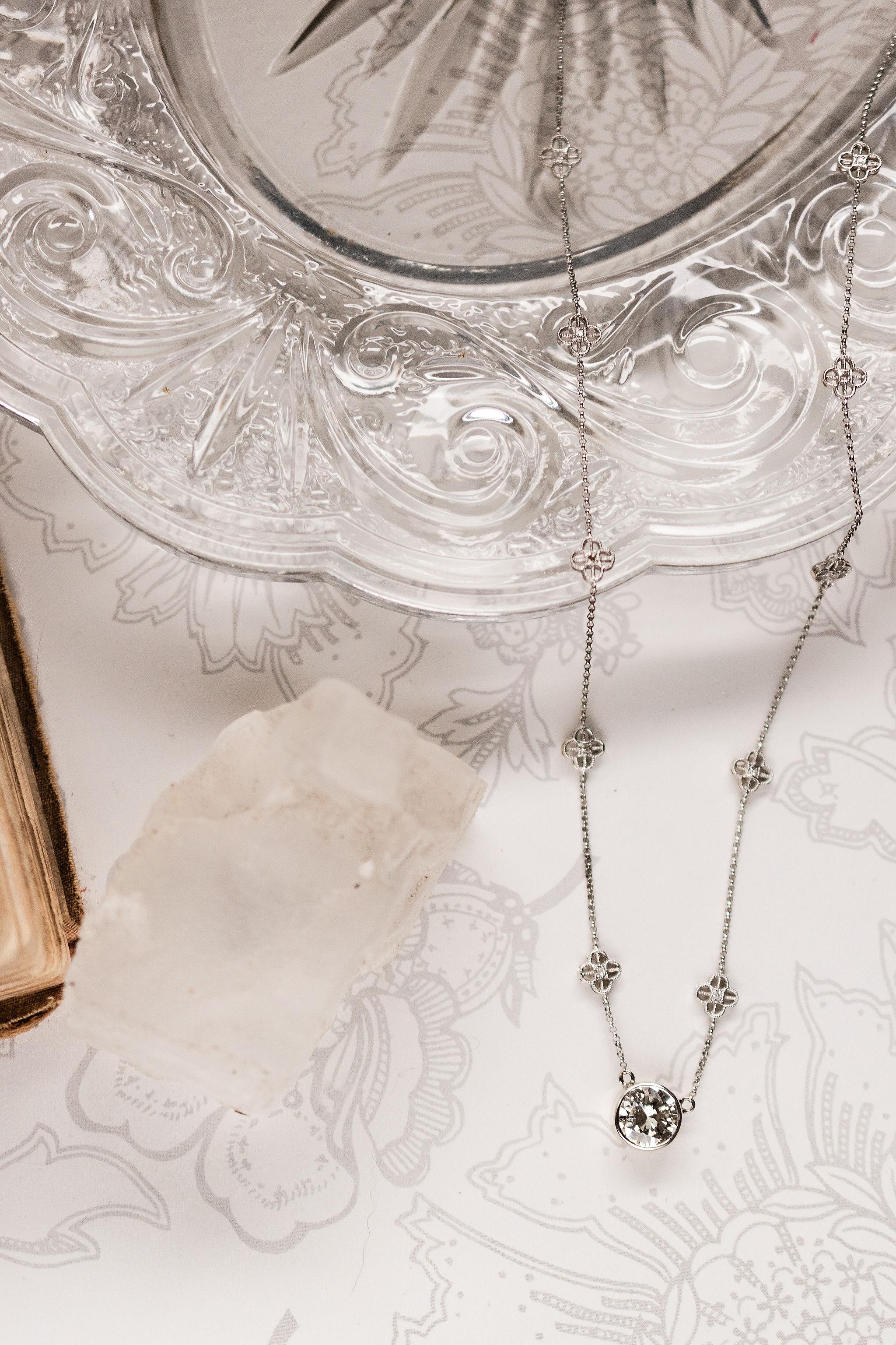 2.15 Carat Diamond Necklace in 18k White Gold, Vintage 3