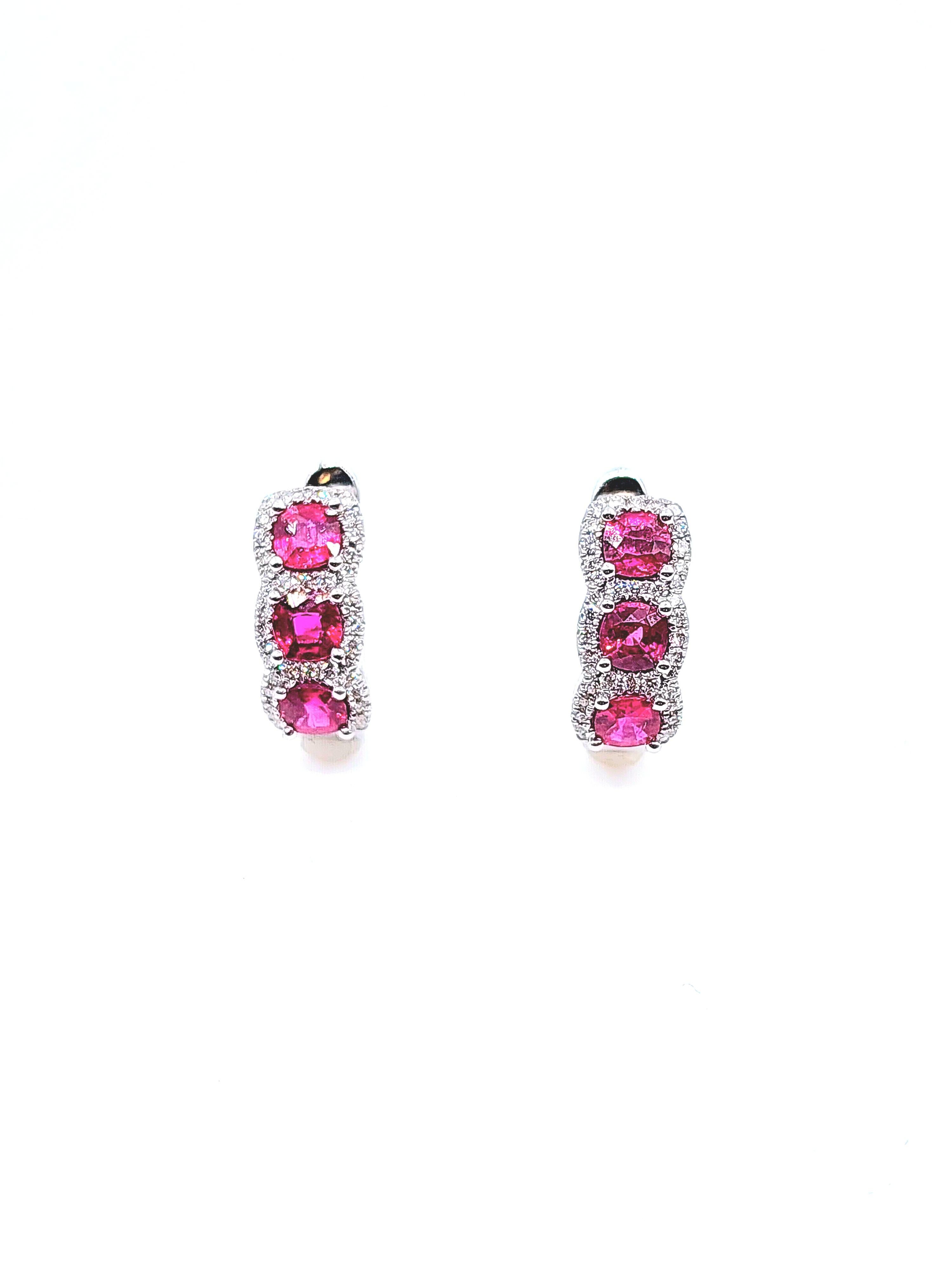 2.15 ct Natural Ruby & Diamond Huggies In New Condition For Sale In Chicago, IL