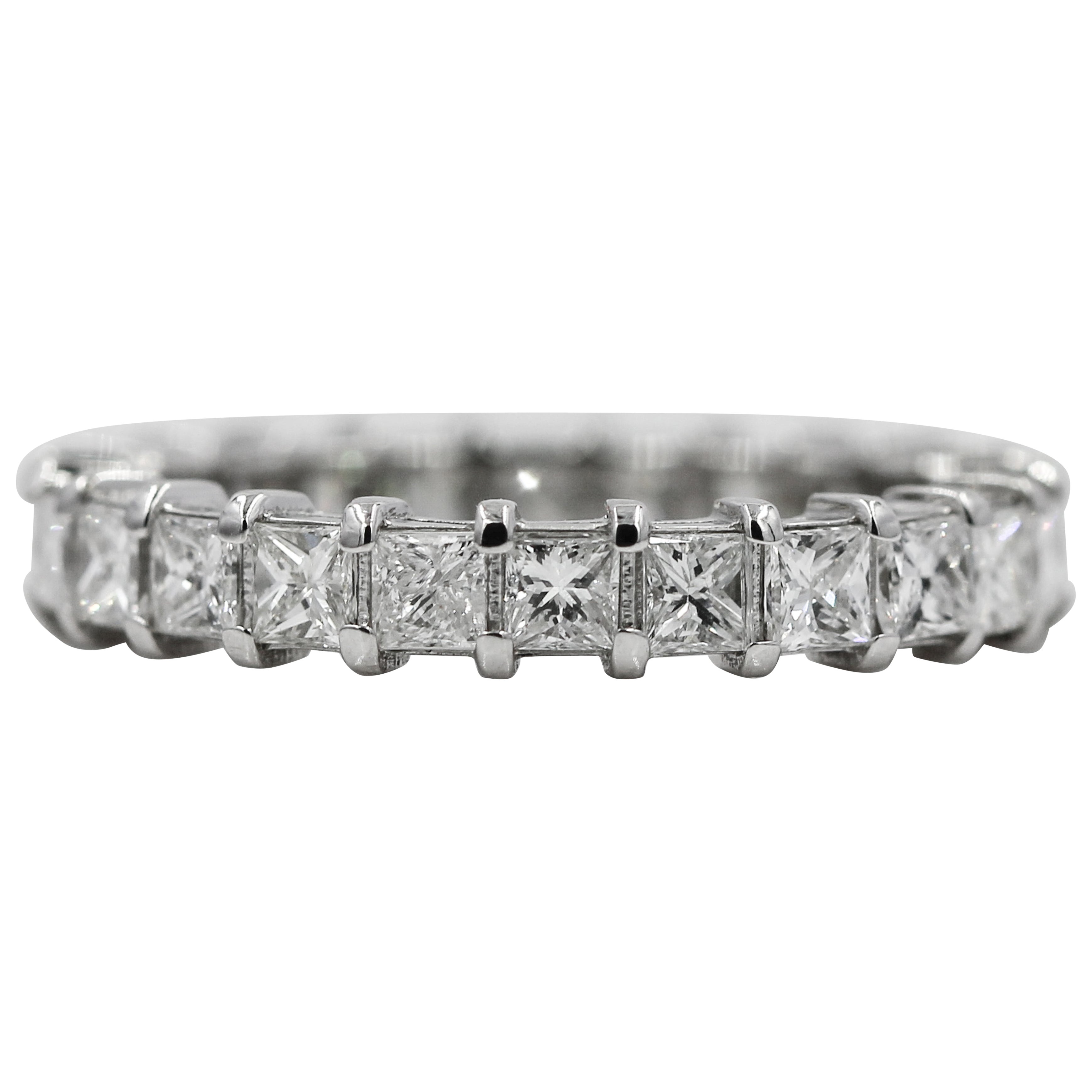 Bague éternité en or blanc 14 carats avec diamants naturels taille princesse, 2,15 carats au total, taille 6,5