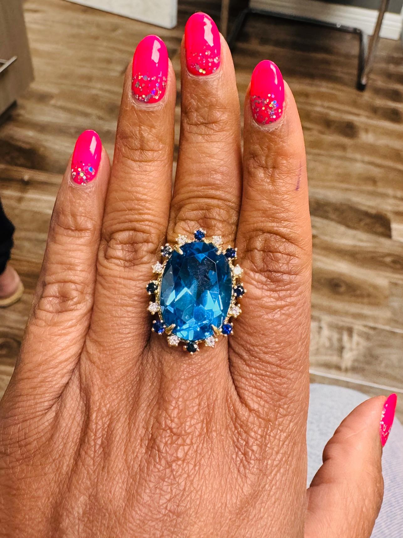 21.50 Carat Blue Topaz Diamond Yellow Gold Cocktail Ring For Sale 1