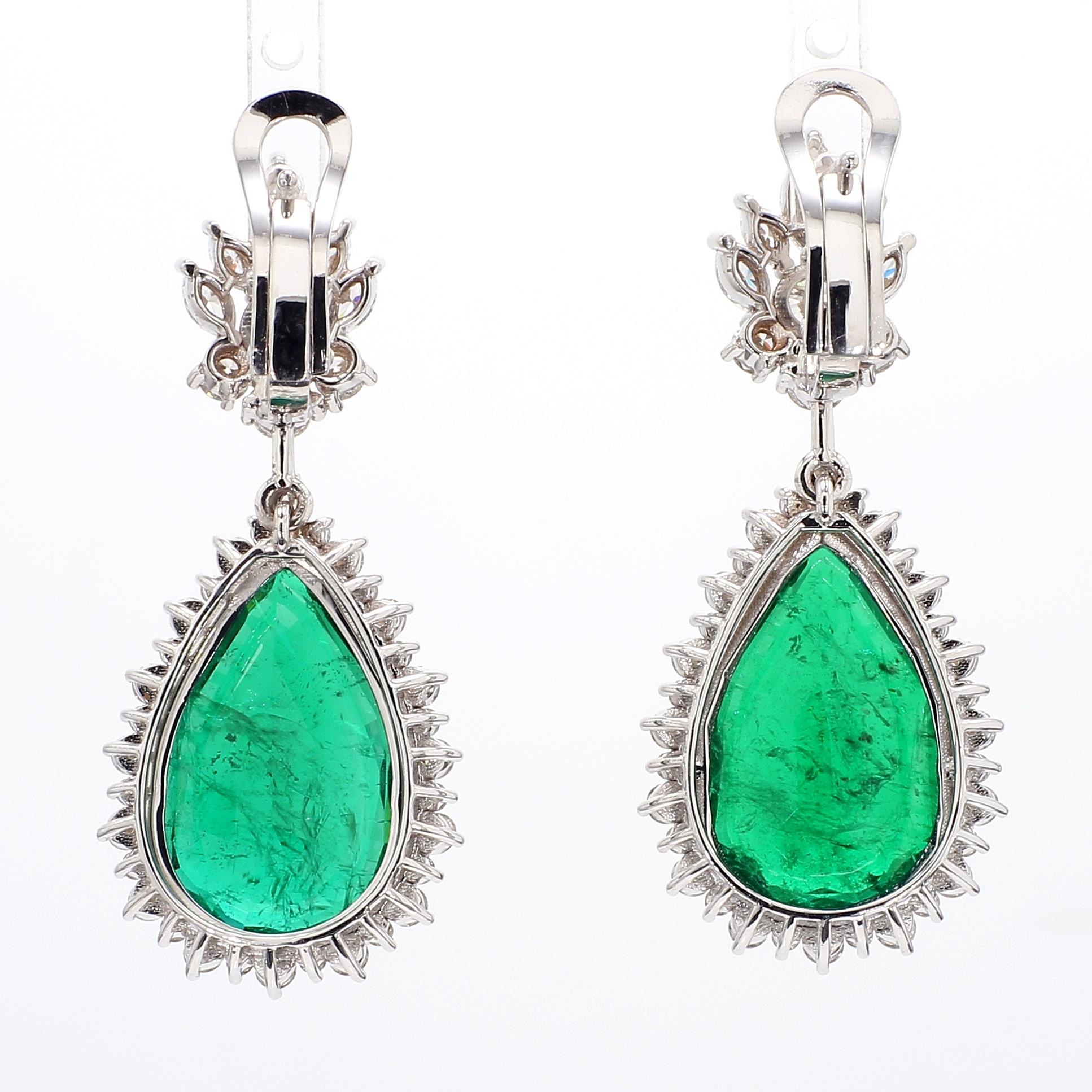 21.50 Carat Vivid Emerald & Diamond Drop Earrings GRS Certified, 18k White Gold. For Sale 4
