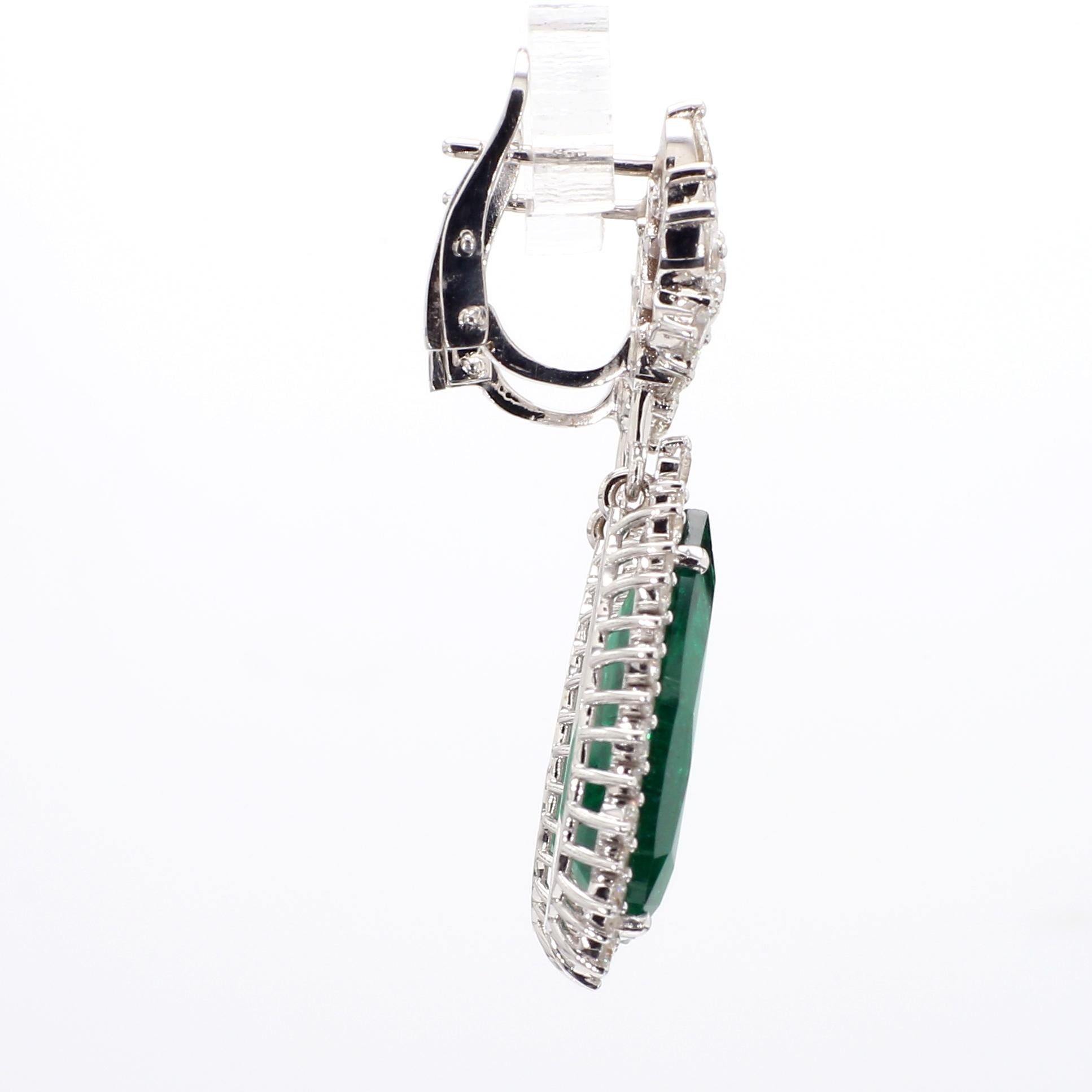 21.50 Carat Vivid Emerald & Diamond Drop Earrings GRS Certified, 18k White Gold. For Sale 2