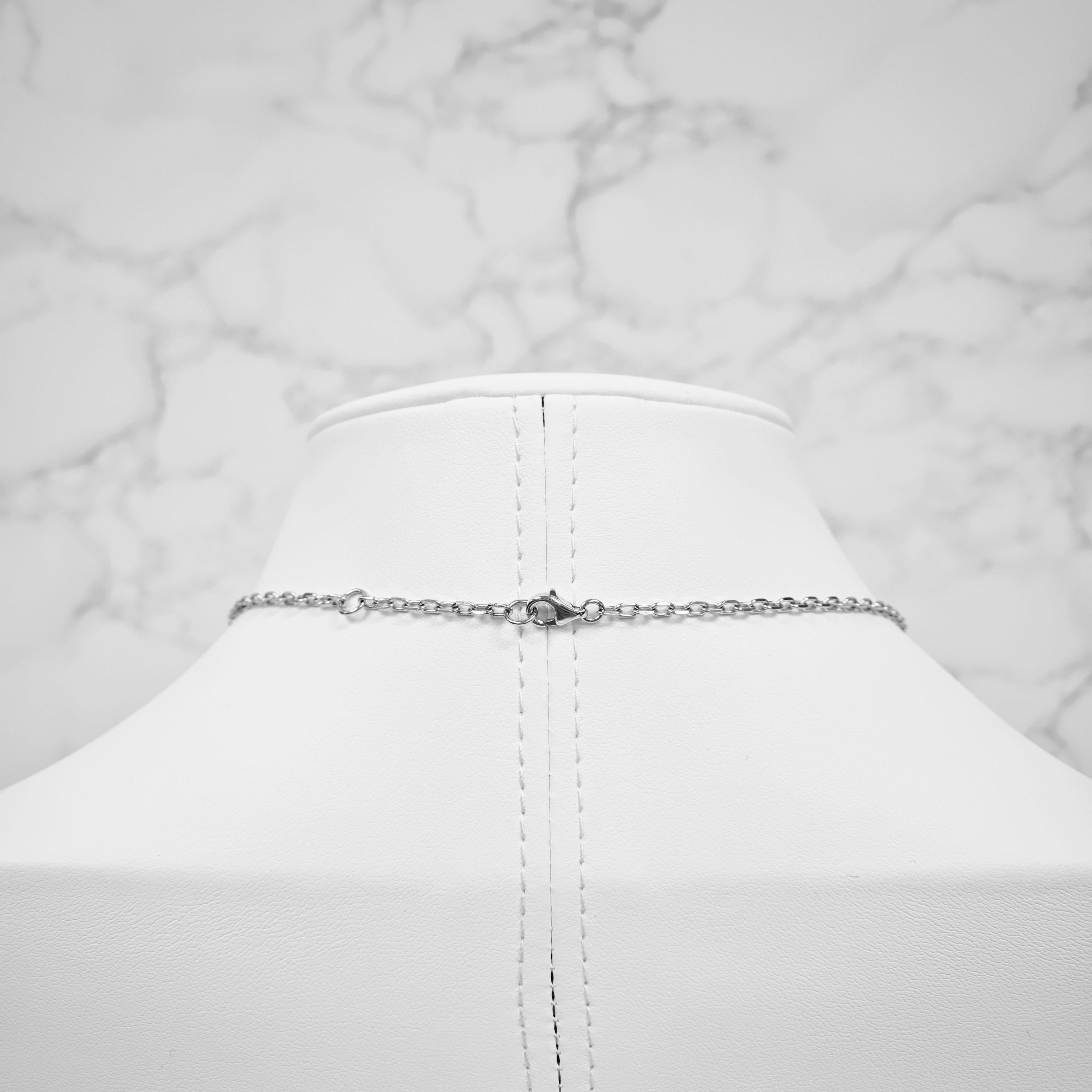 215.20 Carats Aquamarine and Diamond White Gold Pendant Necklace In New Condition For Sale In New York, NY