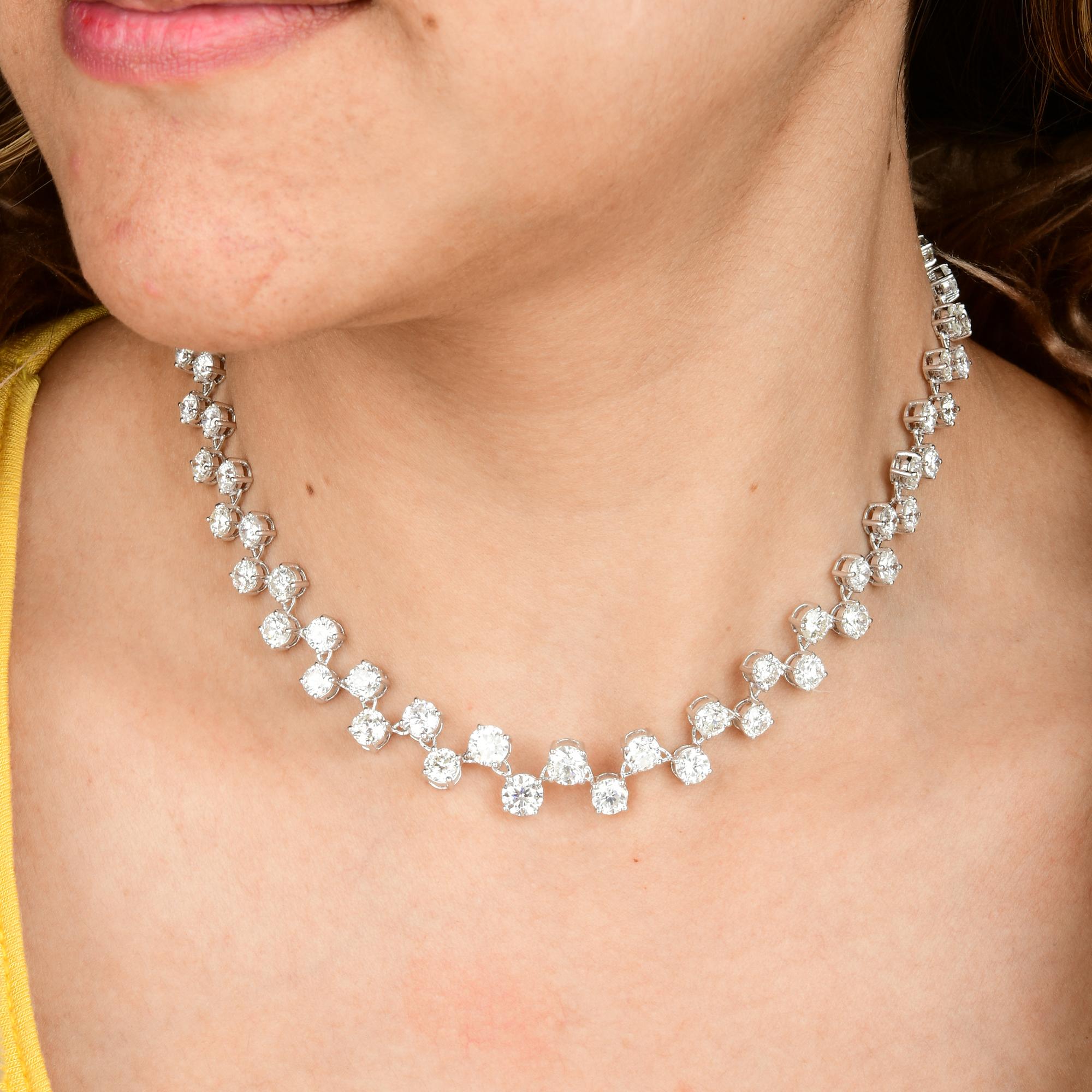 Modern 21.54 Carat SI Clarity HI Color Diamond Cluster Choker Necklace 14k White Gold For Sale