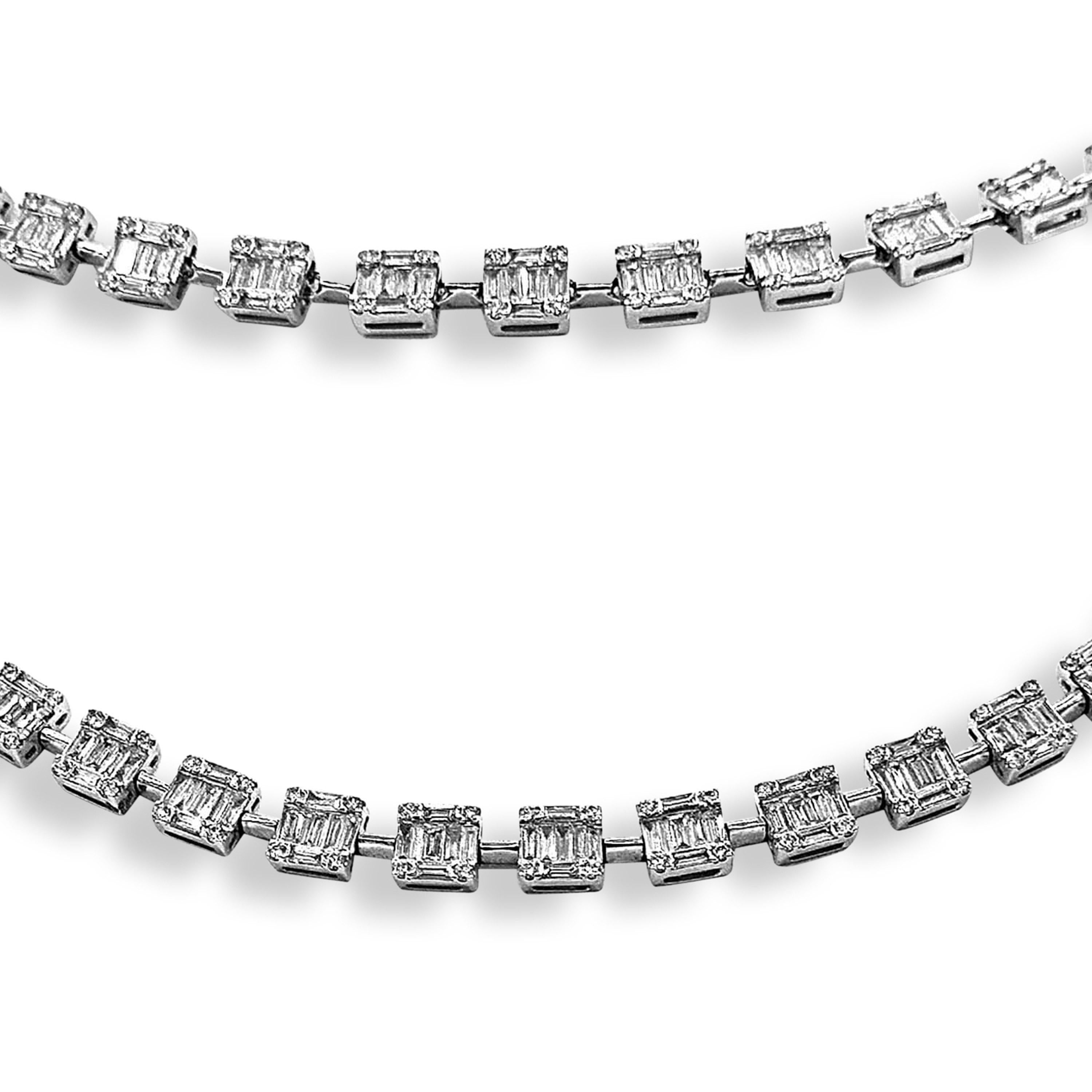 21.59 Carat Diamond White Gold Necklace Pour femmes en vente