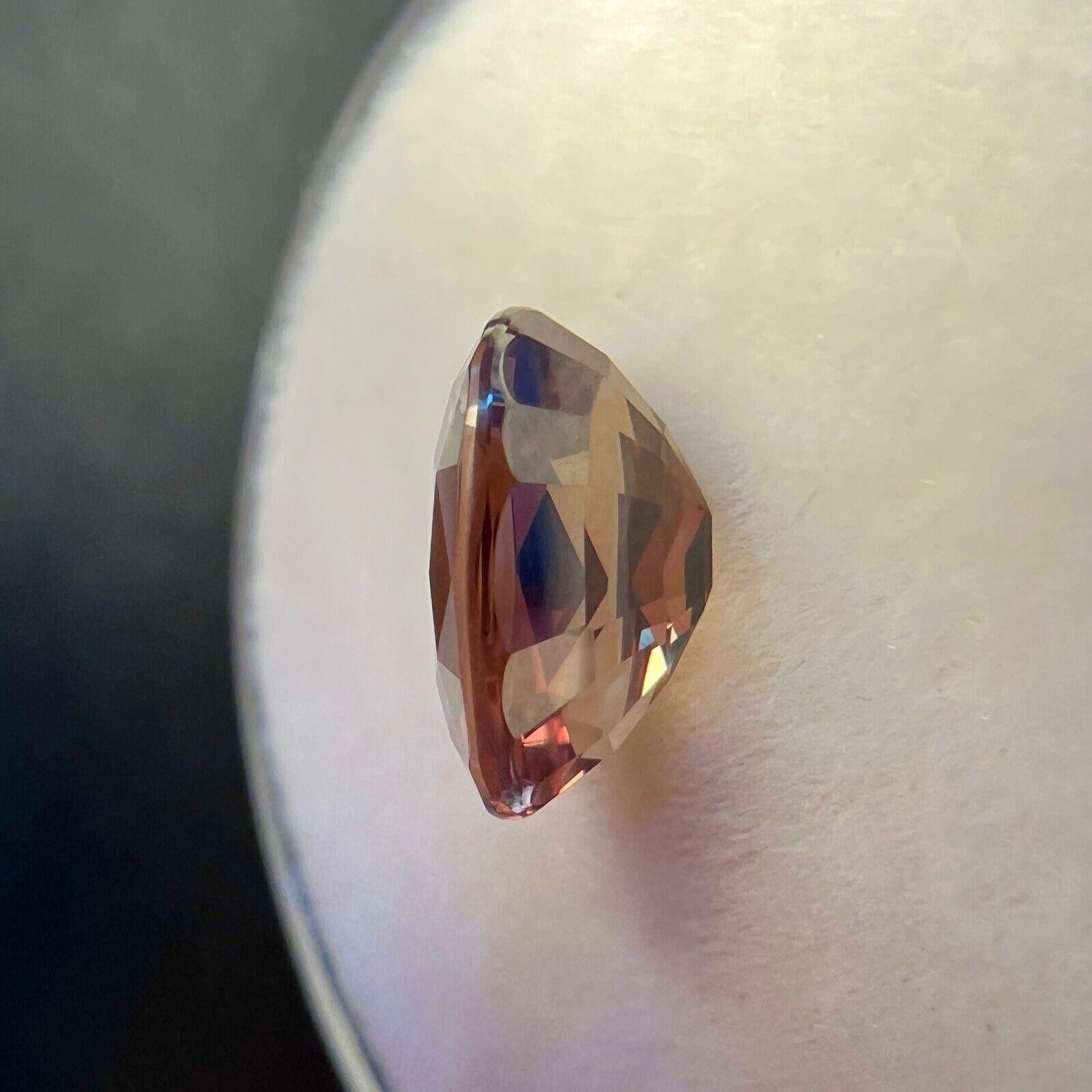 2.15ct Natural Colour Change Garnet GIA Certified Untreated Pyrope Spessartine For Sale 3