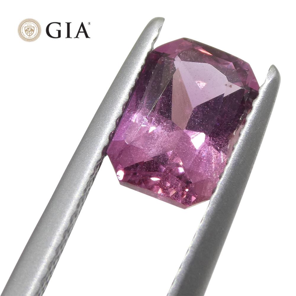 2.15 Carat Octagonal Purplish Pink Sapphire GIA Certified Madagascar In New Condition For Sale In Toronto, Ontario