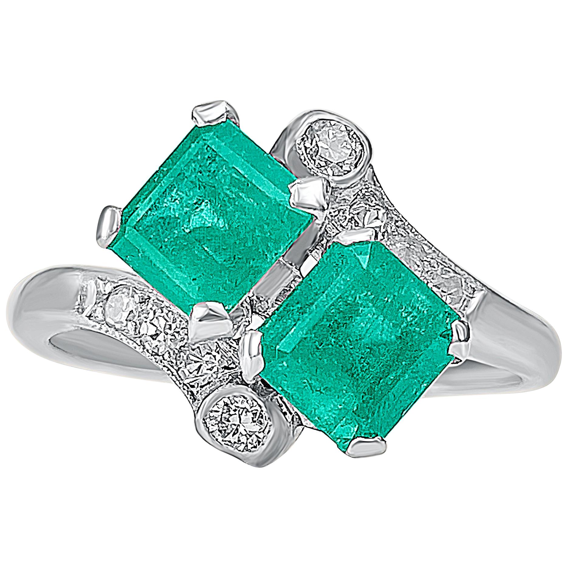 2.16 Carat Colombian Emerald, Diamond and Platinum "Toi Et Moi" Ring For Sale