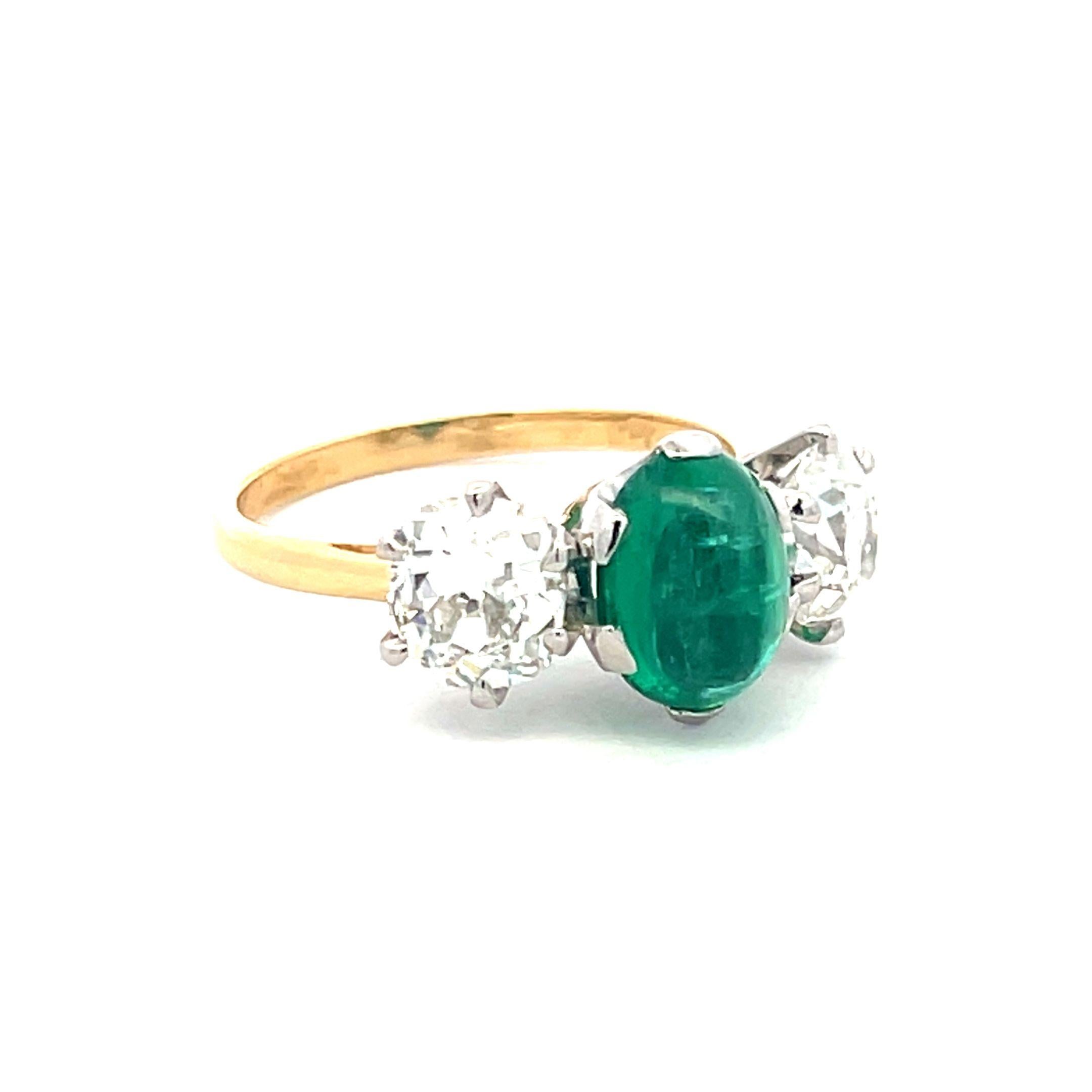 Bague à trois pierres 18 carats GLD/PLAT avec émeraude de 2,16 carats et diamant taille vieille mine de 2,09 carats en vente 2