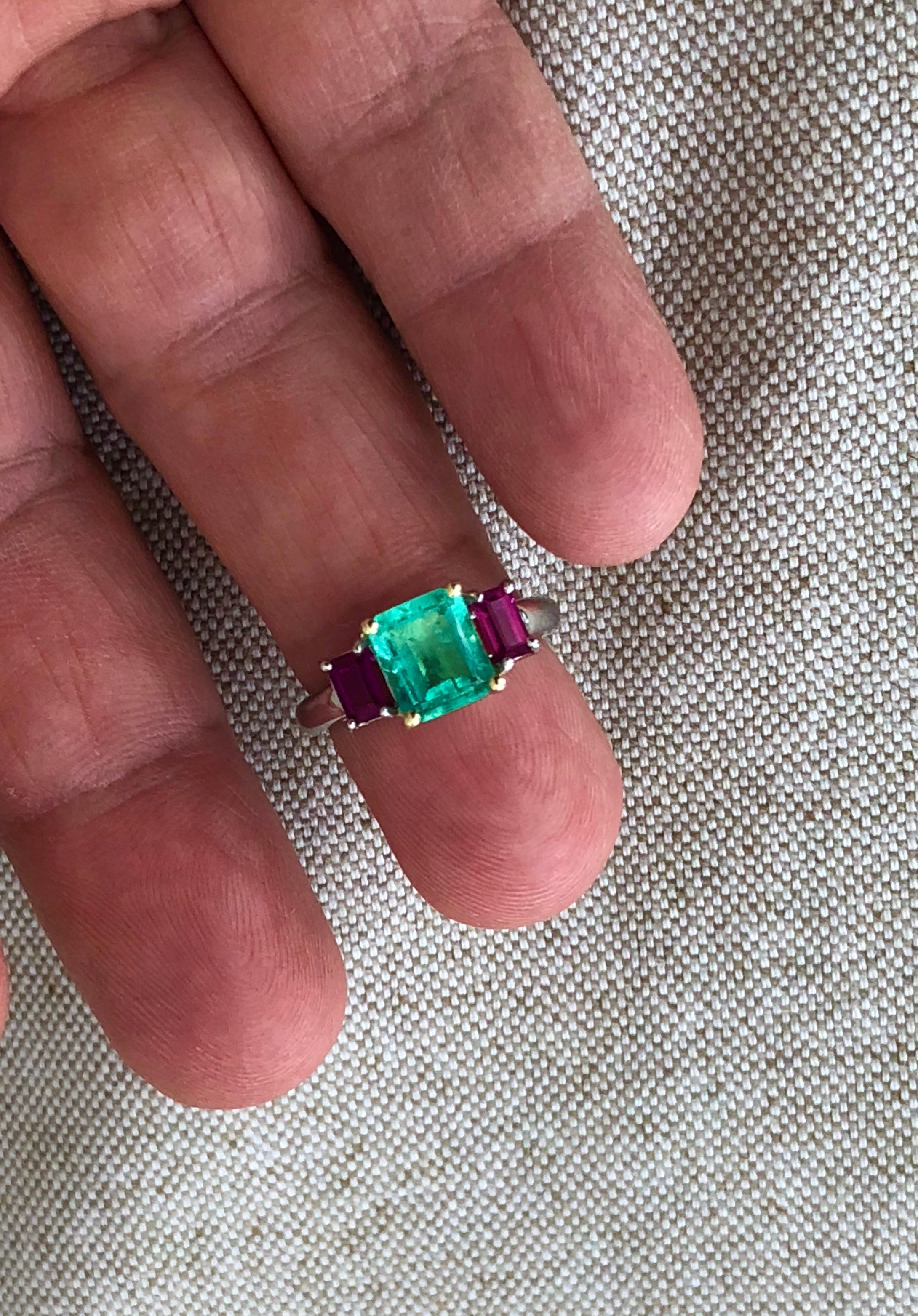 2.16 Carat Natural Colombian Emerald Ruby Engagement Ring Platinum and 18 Karat 3
