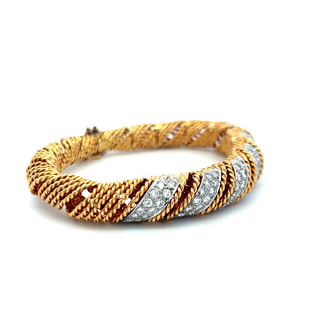 Donna Bracciale in oro giallo 18 carati con 2,16 carati di diamante rotondo brillante G VS in vendita