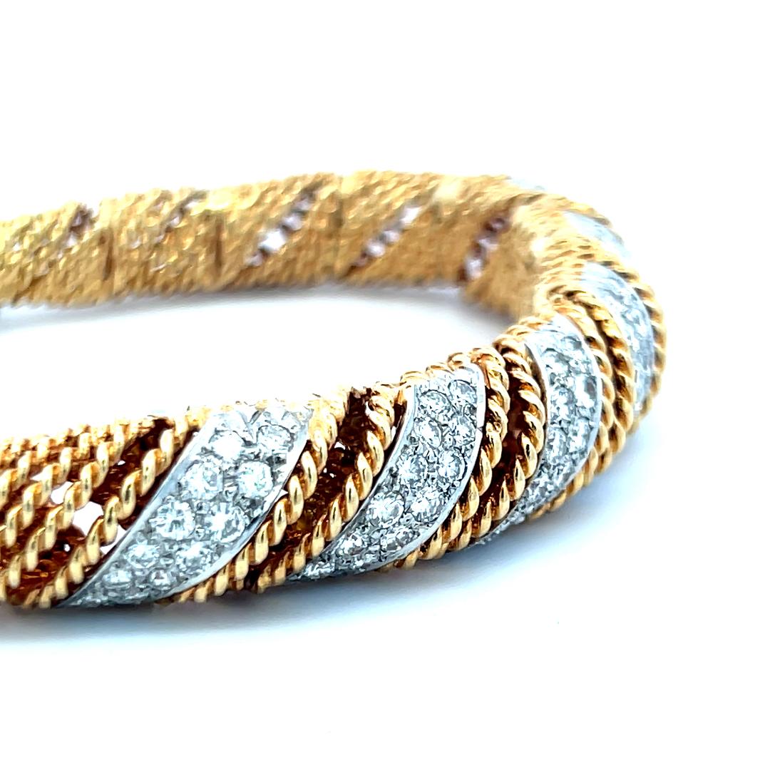 Bracciale in oro giallo 18 carati con 2,16 carati di diamante rotondo brillante G VS in vendita 1