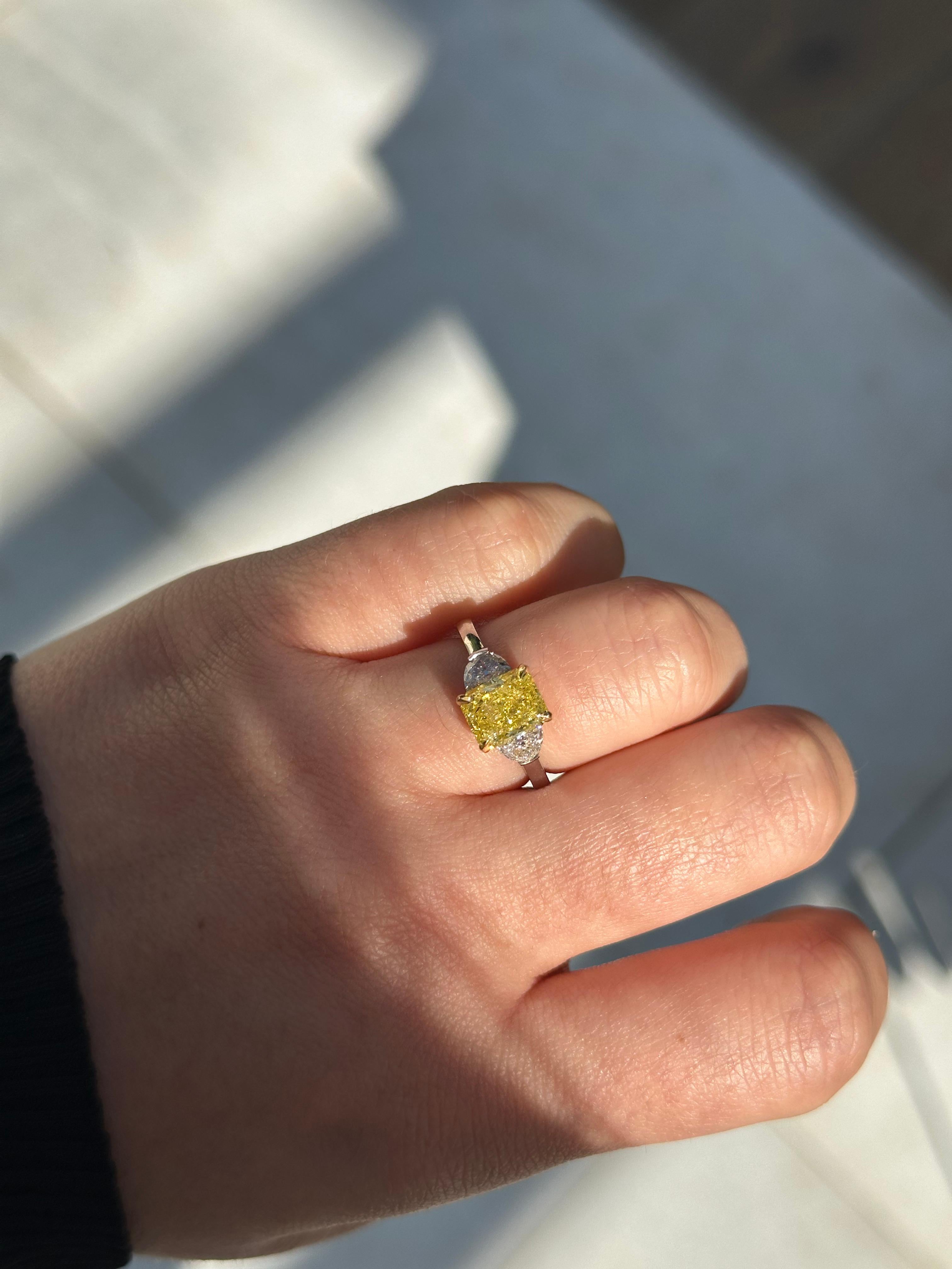 2.16 Carats Fancy Intense Yellow Diamond Ring GIA Certified For Sale 2