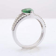 Natural Tsavorite Ring 2.16 carats set in 18K White Gold w Diamons