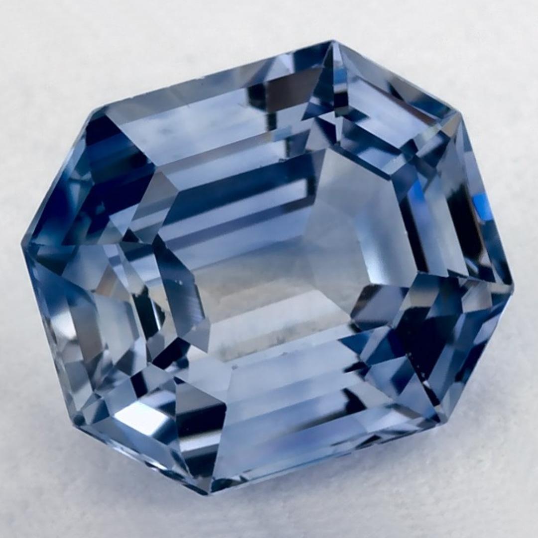 Taille octogone Pierre précieuse taille octogonale saphir bleu 2.16 carat en vente