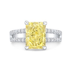 2.16ct Radiant Cut Fancy Yellow Split Shank Diamond Ring Internally Flawless