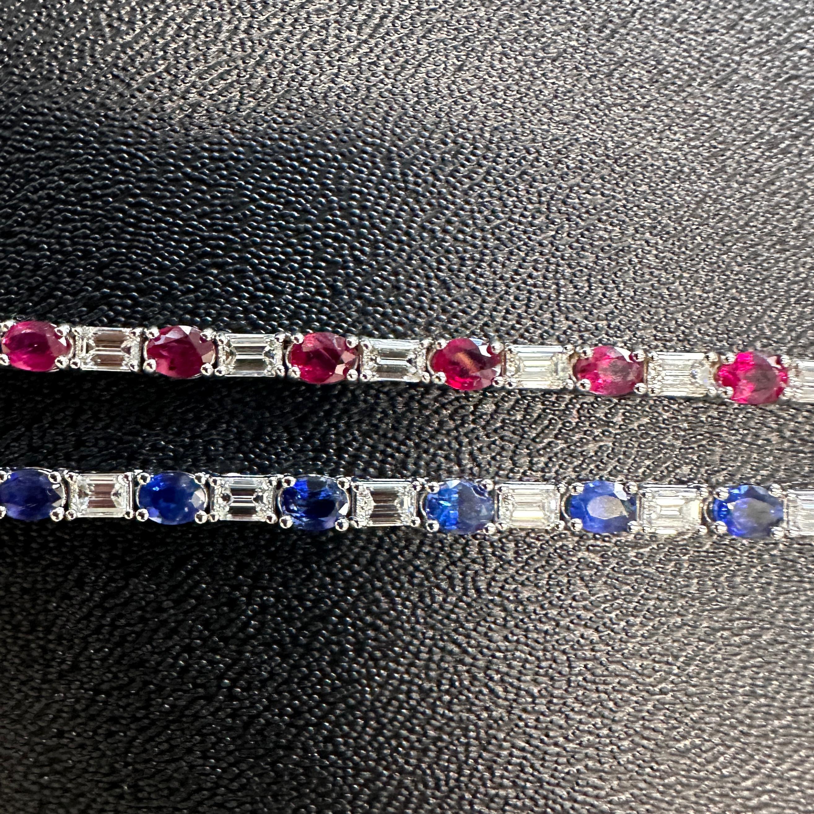 Taille mixte Collier de tennis en or blanc 14K avec rubis ovale de 21,62 carats et diamants taille émeraude en vente