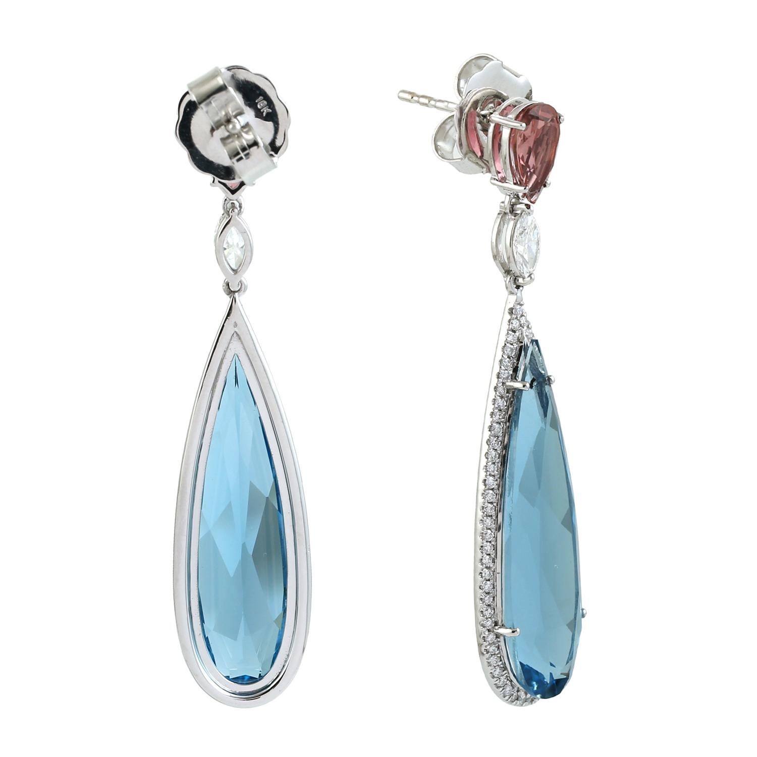 Art déco Pendants d'oreilles en or blanc 18 carats avec topaze bleue 21,67 carats, tourmaline et diamants en vente
