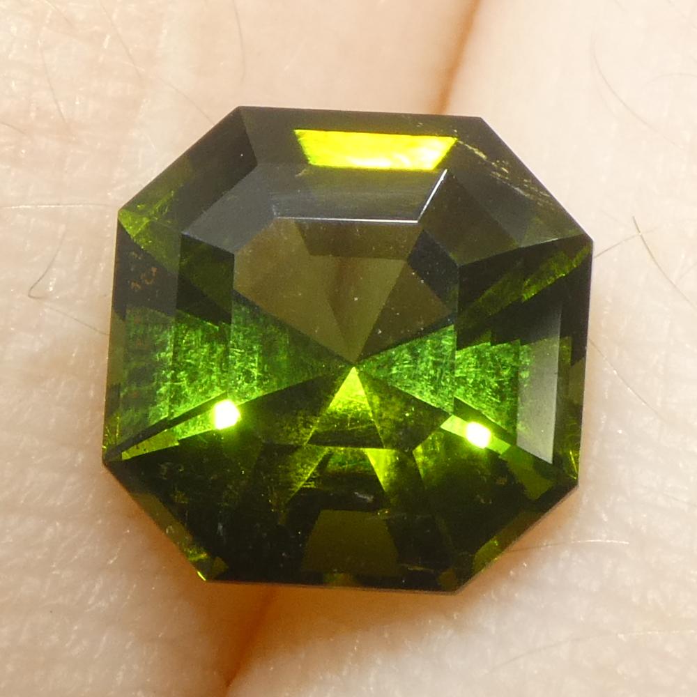 Tourmaline jaune-vert taille/quare Asscher 2,16 carats en vente 8