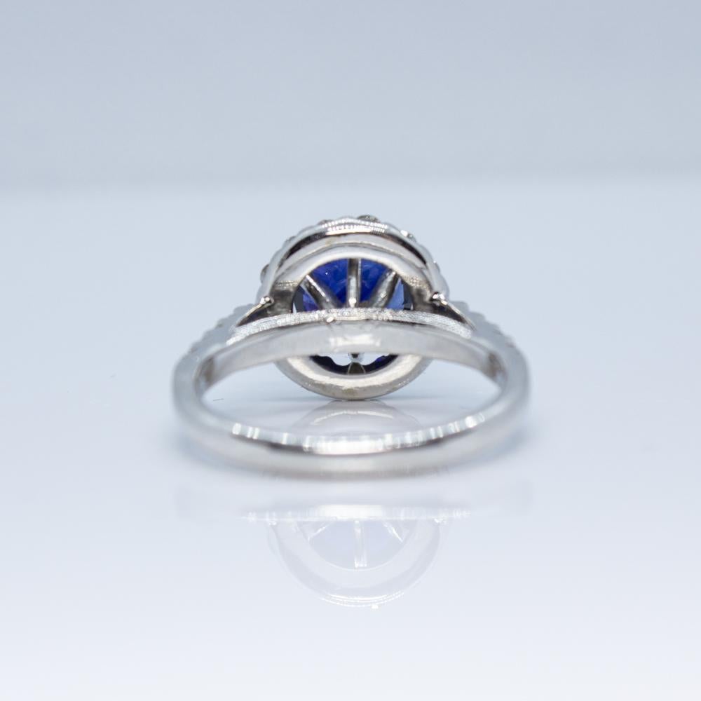 Bague en saphir de Thaïlande 2,16 carats, certifiée AGL en vente 2