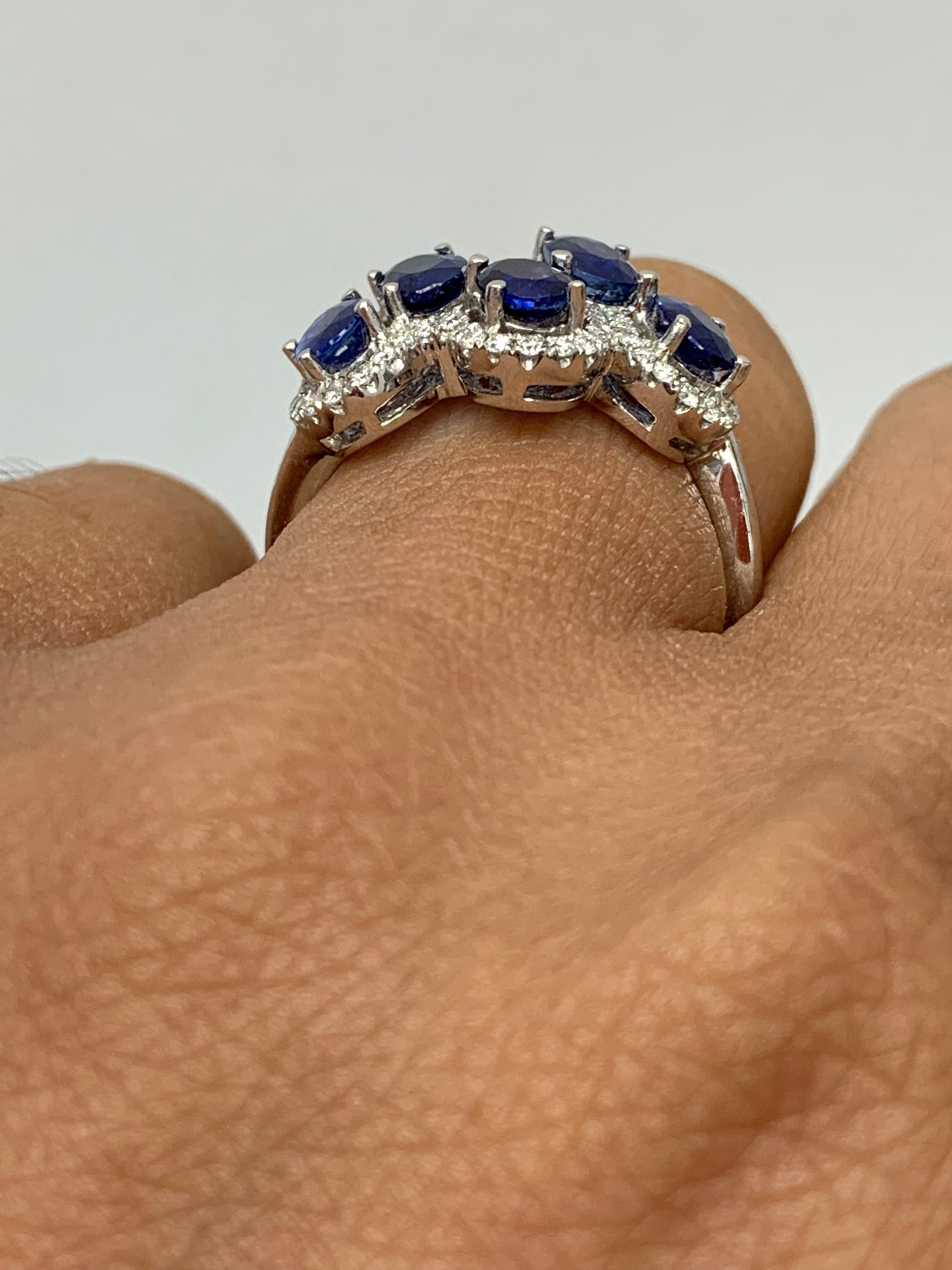 2.17 Carat Blue Sapphire and Diamond Cocktail Ring in 18K White Gold For Sale 1