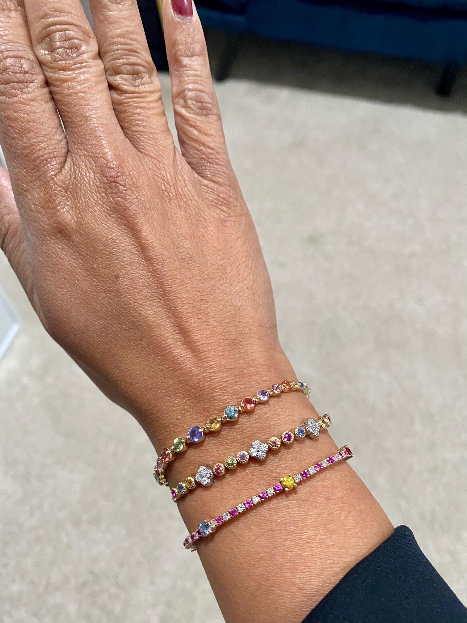 Bracciale in oro rosa regolabile con zaffiri e diamanti multicolore da 2,17 carati in vendita 5
