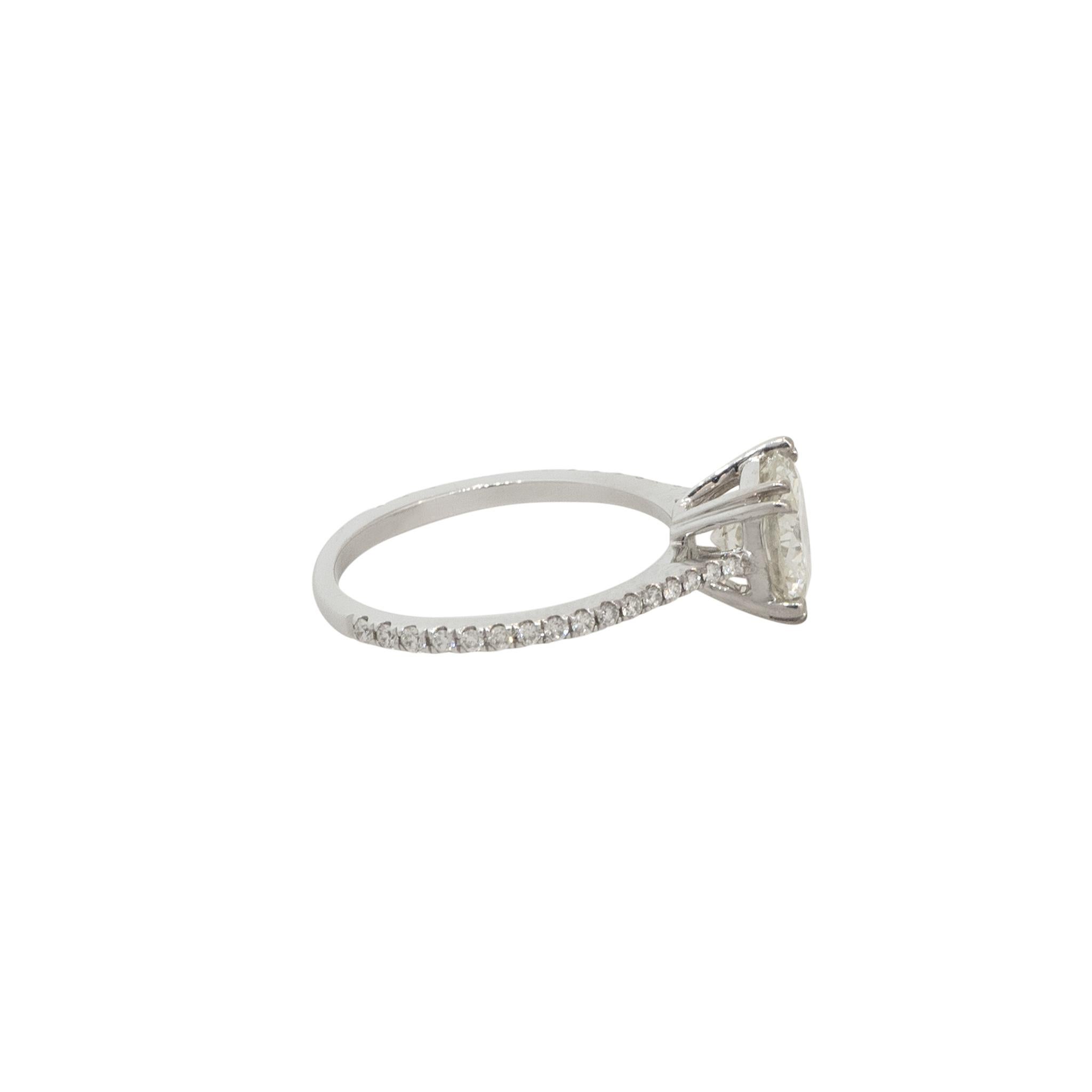 Round Cut 2.17 Carat Round Brilliant Diamond Engagement Ring 18 Karat in Stock For Sale