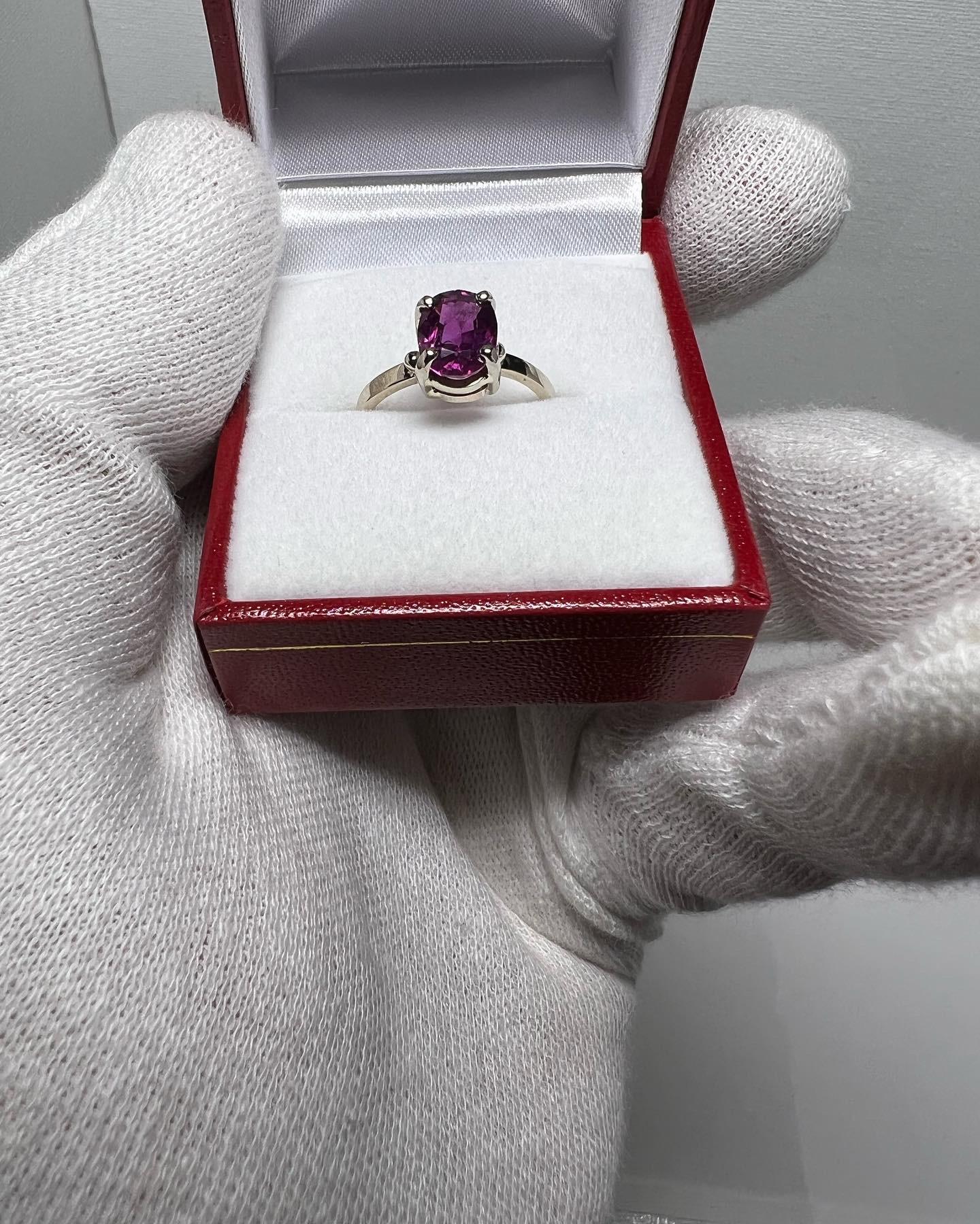 2.17 Carat Vivid Pink Purple Kashmir Sapphire 14k Gold Ring 4