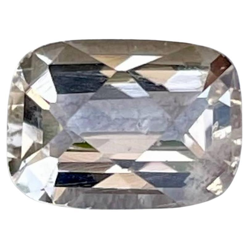2.17 carats Peach Topaz Stone Cushion Cut Natural Pakistani Gemstone For Sale