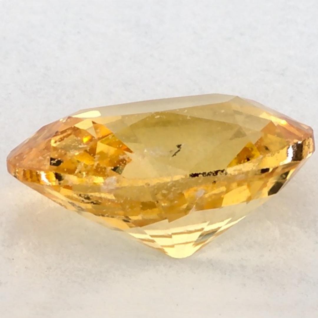 Gema suelta de zafiro amarillo oval de 2.17 qt en Nuevo estado para la venta en Fort Lee, NJ