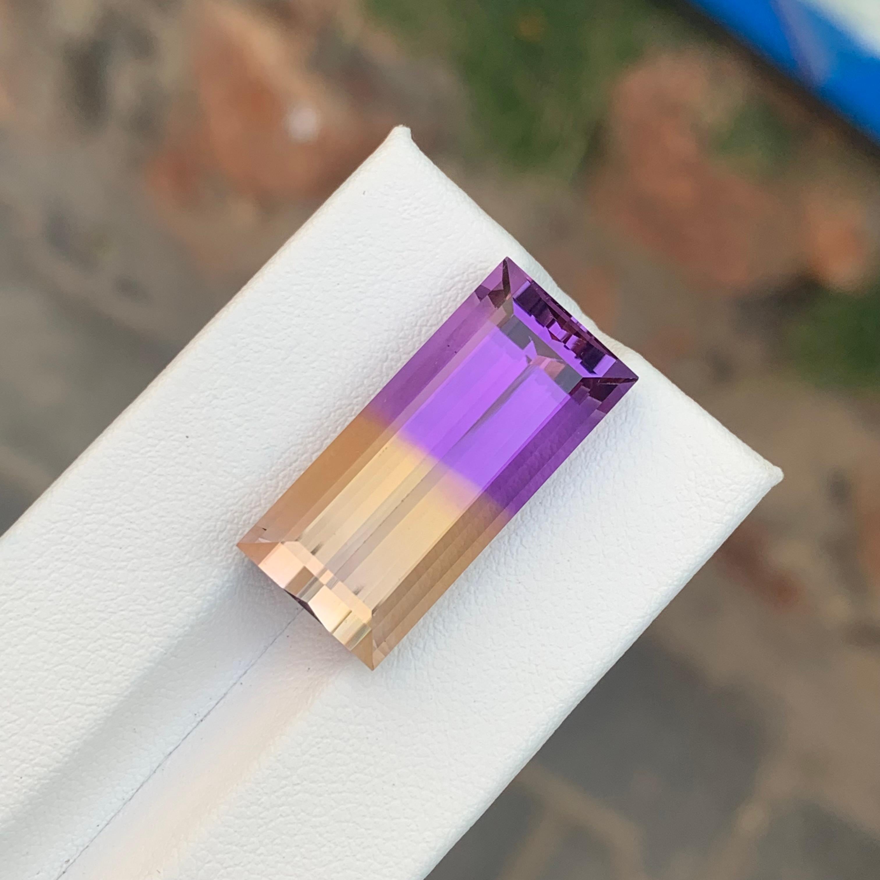 21.75 Carat Natural Loose Ametrine Long Emerald Shape Gemstone im Zustand „Neu“ im Angebot in Peshawar, PK