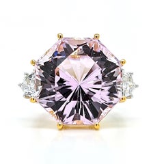 21.77 Carat Kunzite Fancy Diamond Yellow and White Gold Ring