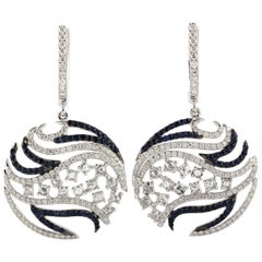 Boucles d'oreilles pendantes en or blanc 18 carats, diamant de 2,179 ct et saphir bleu
