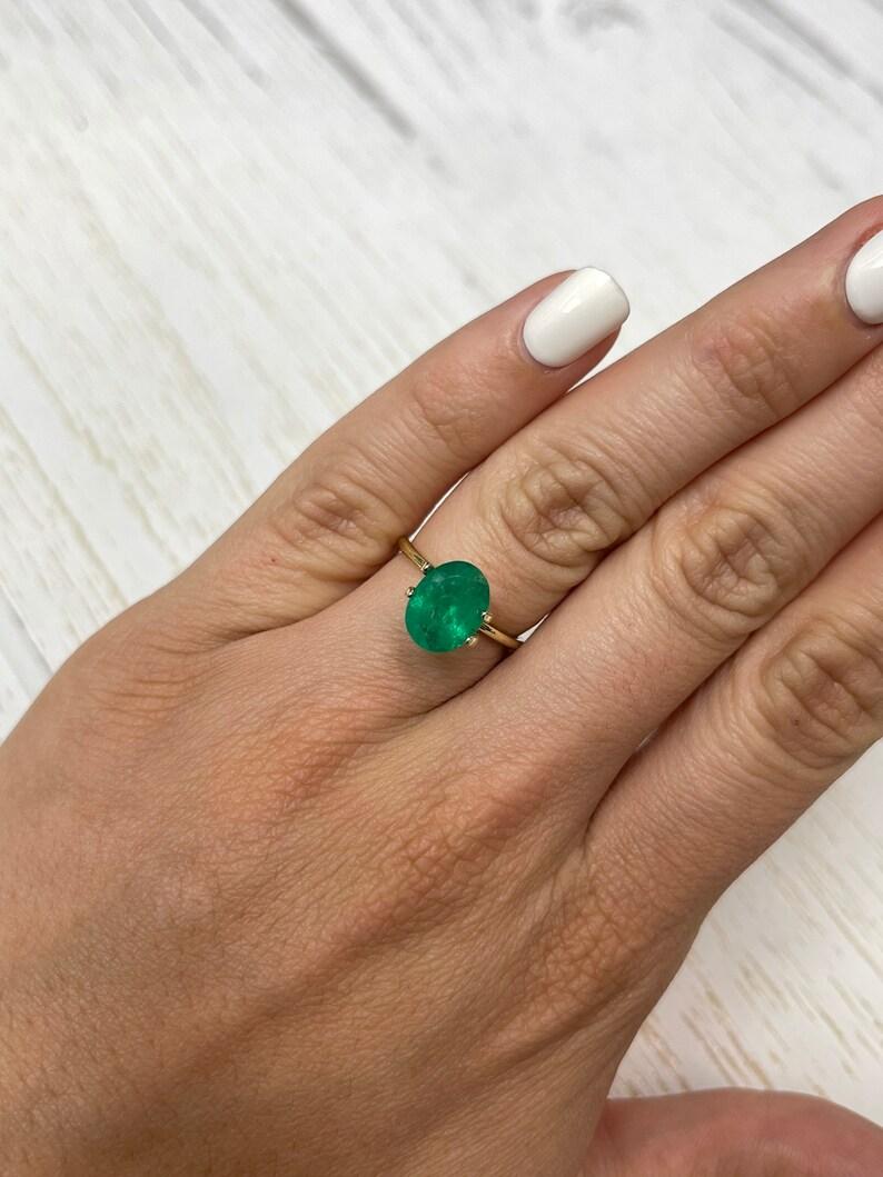 2.18 Carat 10.4x8.1 Rich Muzo Green Colombian Emerald - Oval Cut May Gem For Sale 3