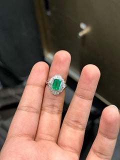 2.18 Carat Colombian Emerald & Diamond Art Deco Platinum 900 Ring