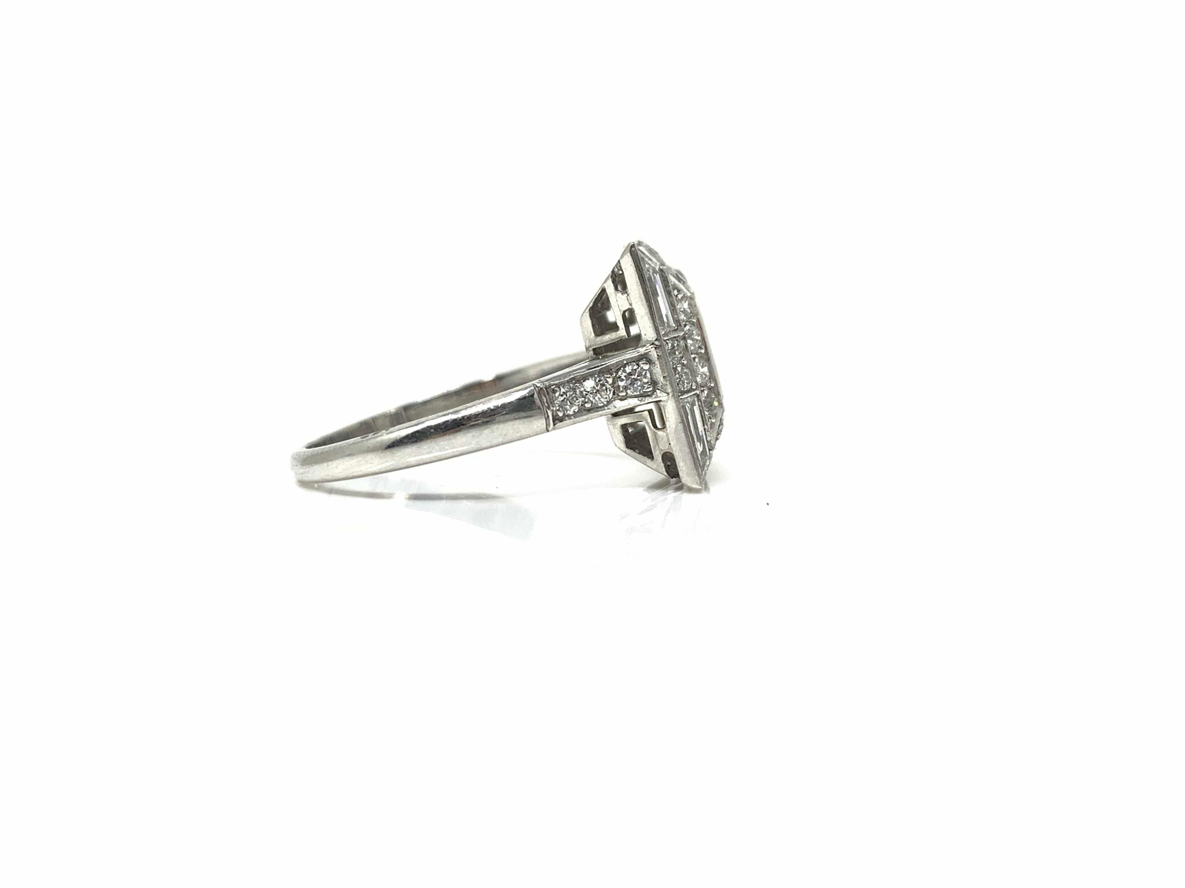 Contemporary 2.18 Carat Diamond Engagement Ring in Platinum For Sale