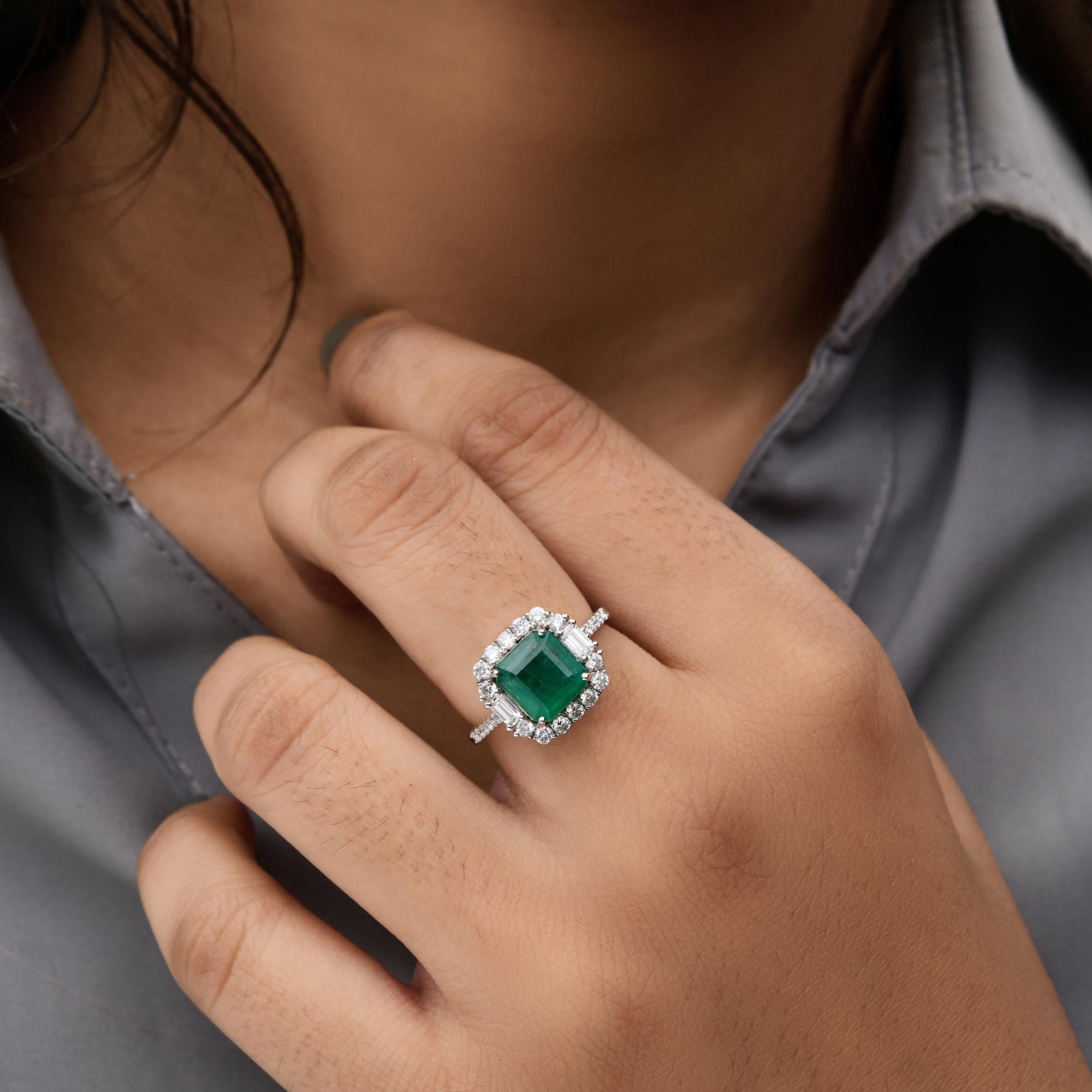 Modern 2.18 Carat Zambian Emerald 0.63 Carat SI/HI Diamond Ring 14 Karat White Gold For Sale