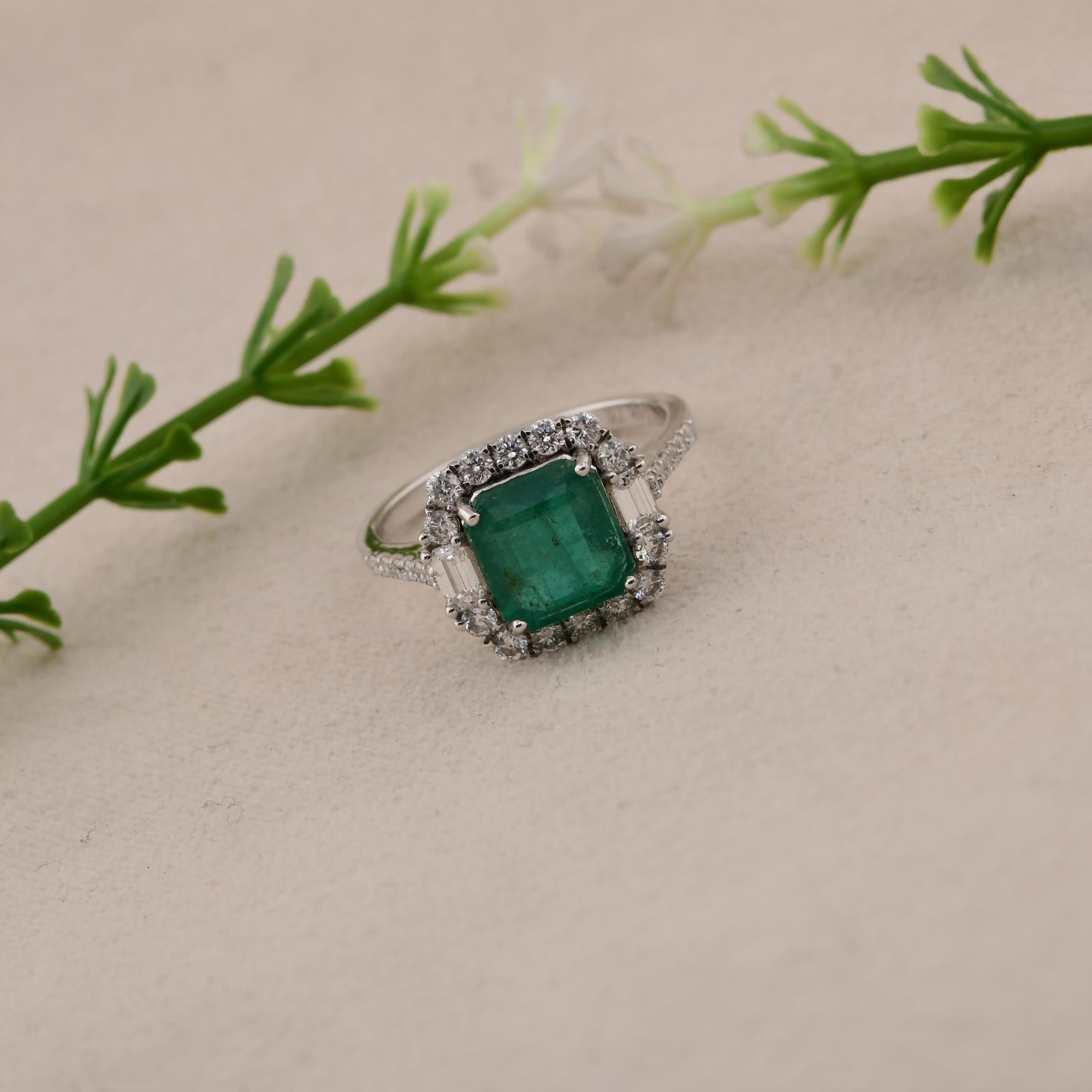 2.18 Carat Zambian Emerald 0.63 Carat SI/HI Diamond Ring 14 Karat White Gold In New Condition For Sale In Diera, Dubai