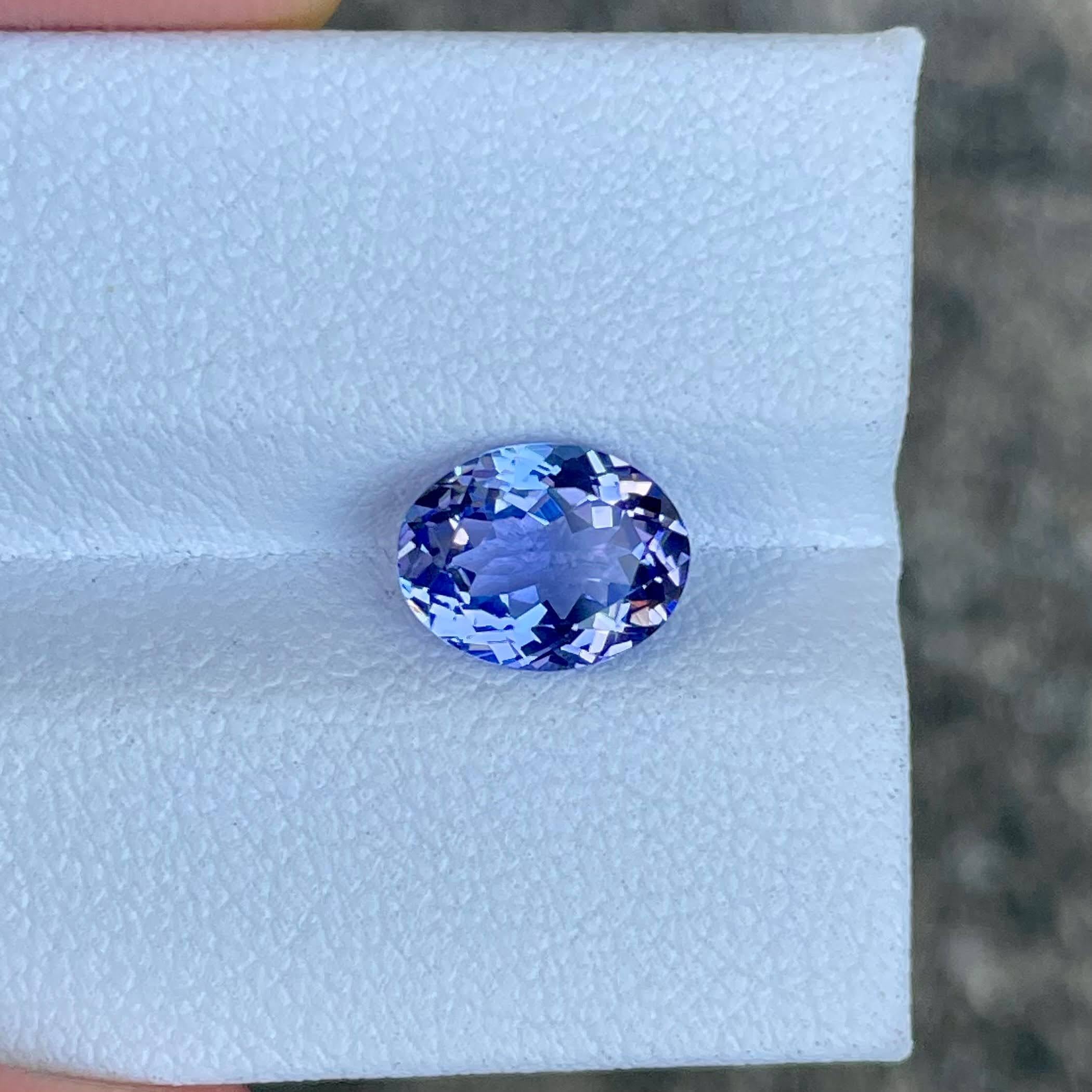 2,18 Karat Blauer Tansanit Stein im Ovalschliff natürlicher Tansanit im Angebot 1